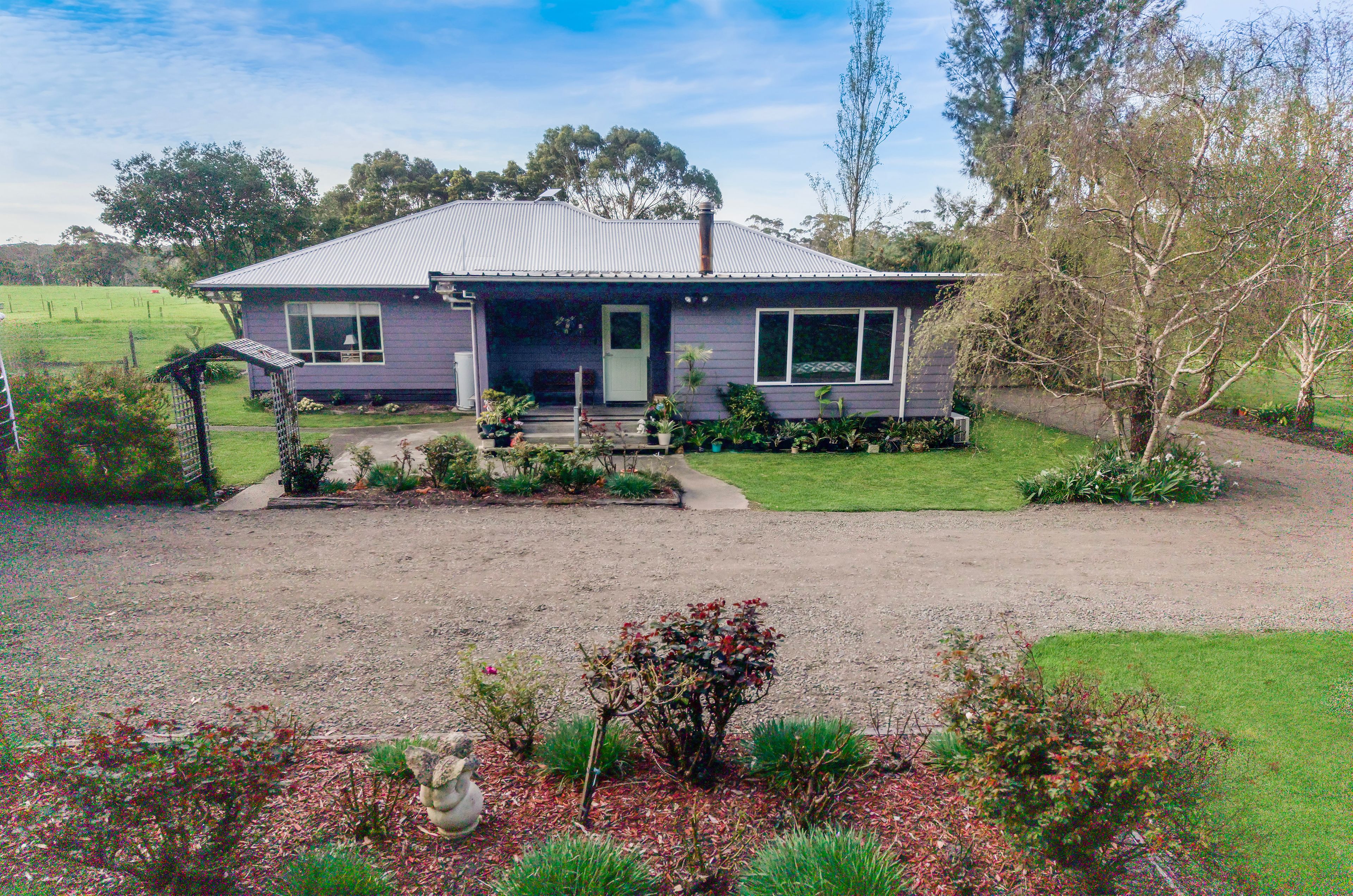 137 Coxs Road, Naringal East, VIC 3277