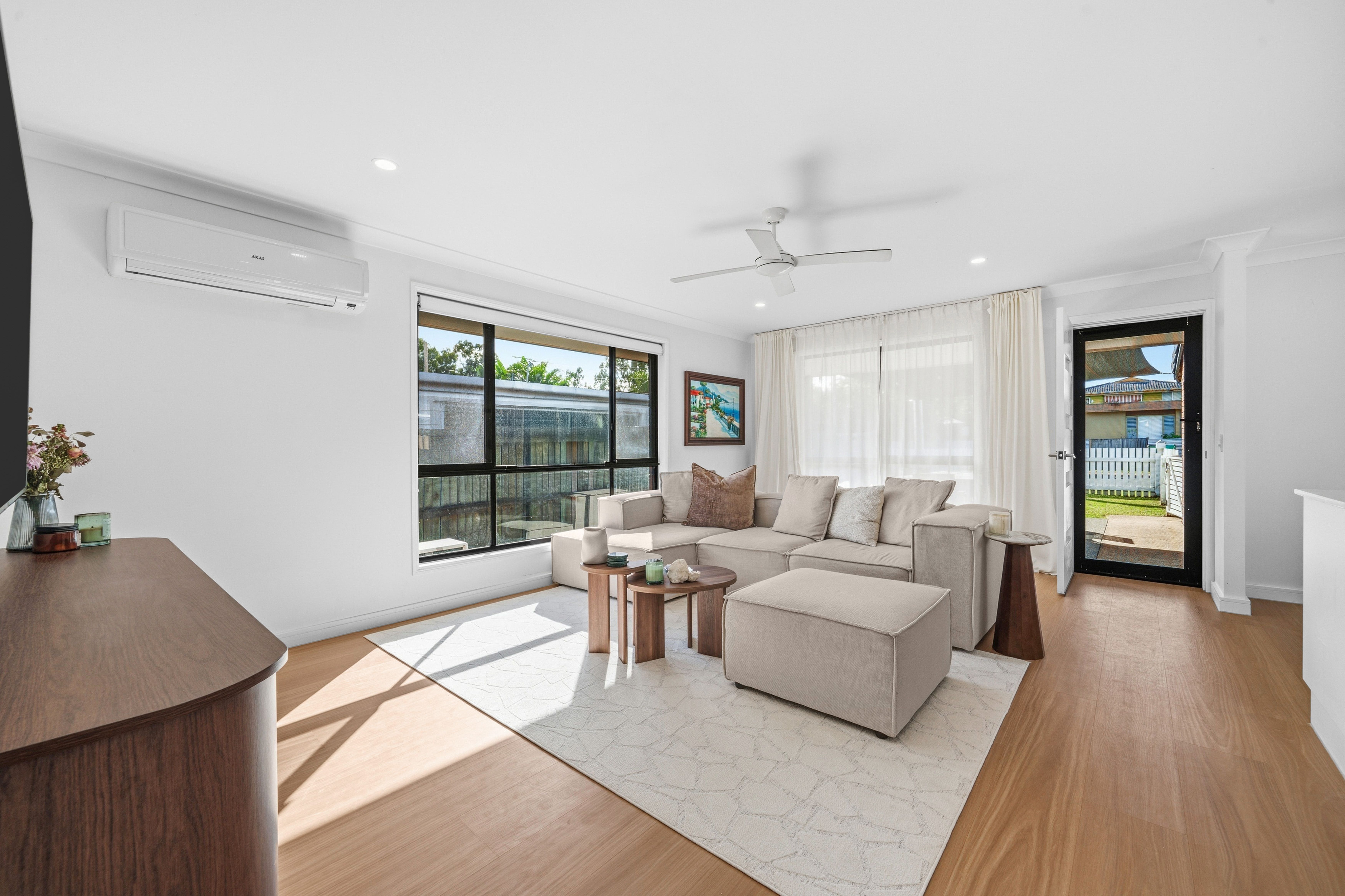 18 Medika Street — photo 2 of 22