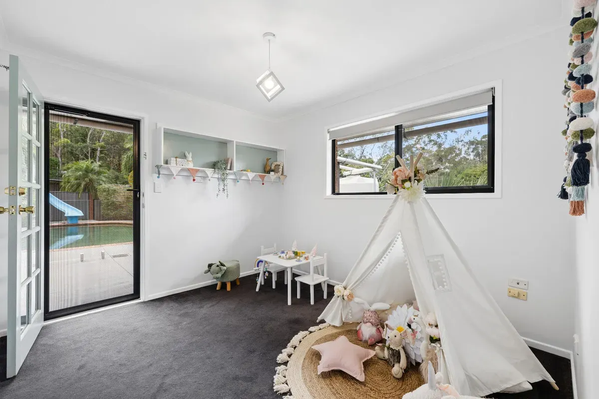 32 Guara Grove — photo 14 of 25