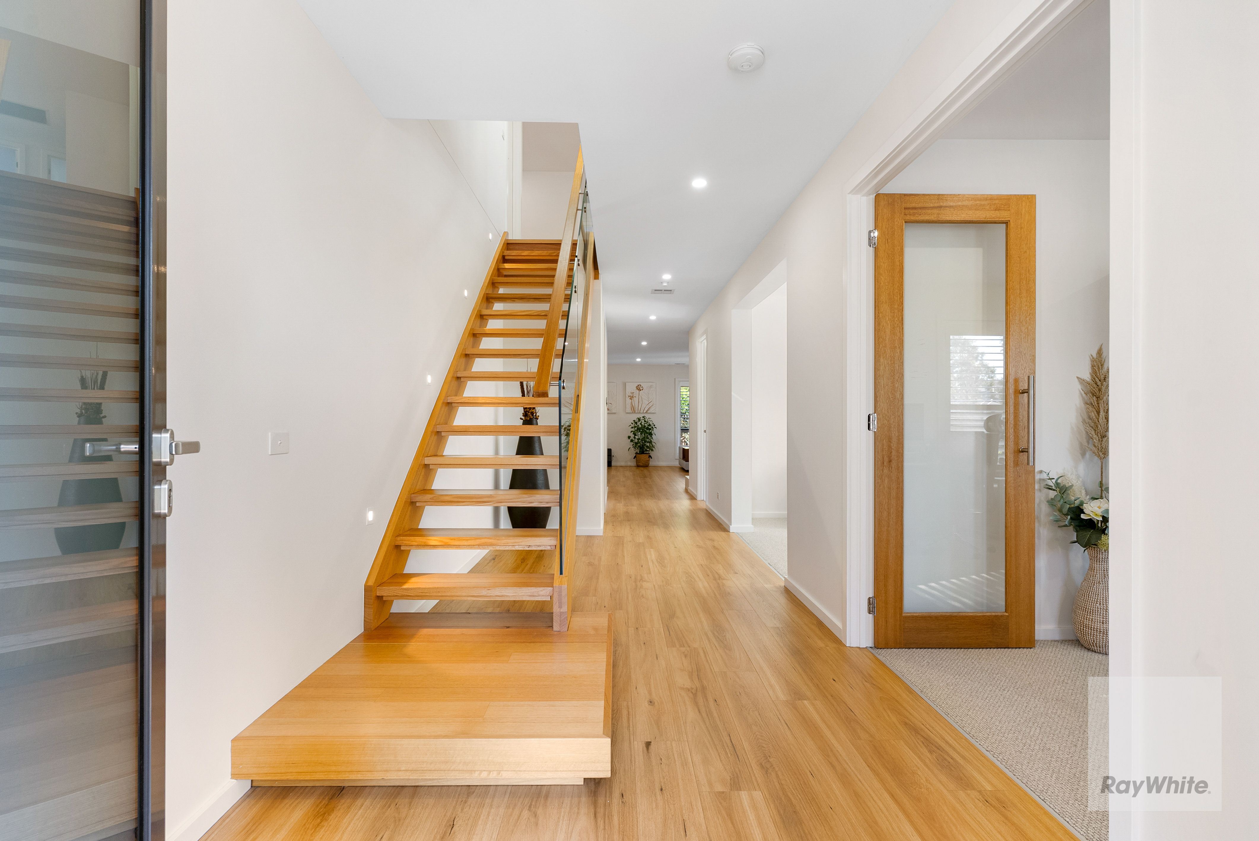 34 Lagoon Drive — photo 5 of 30