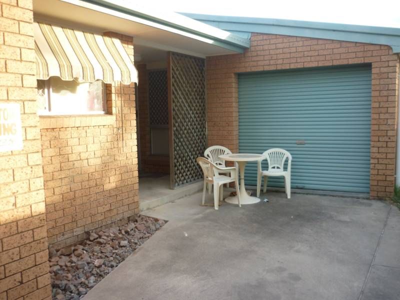 2/4 Barwon Street, Currimundi, QLD 4551