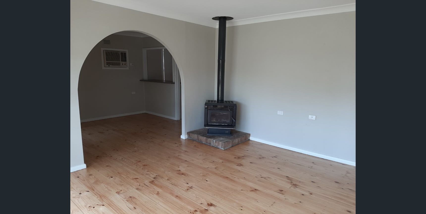 41A Palau Crescent, Lethbridge Park, NSW 2770