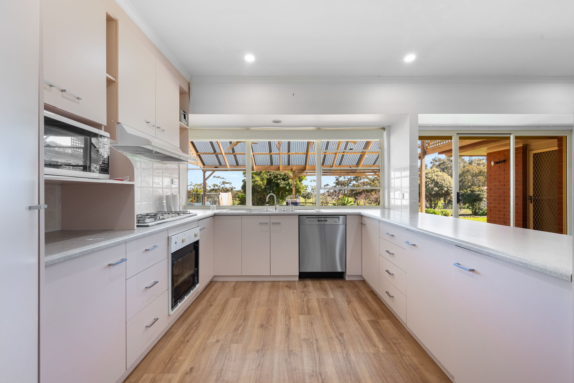 154 Gordon Street — photo 6 of 21