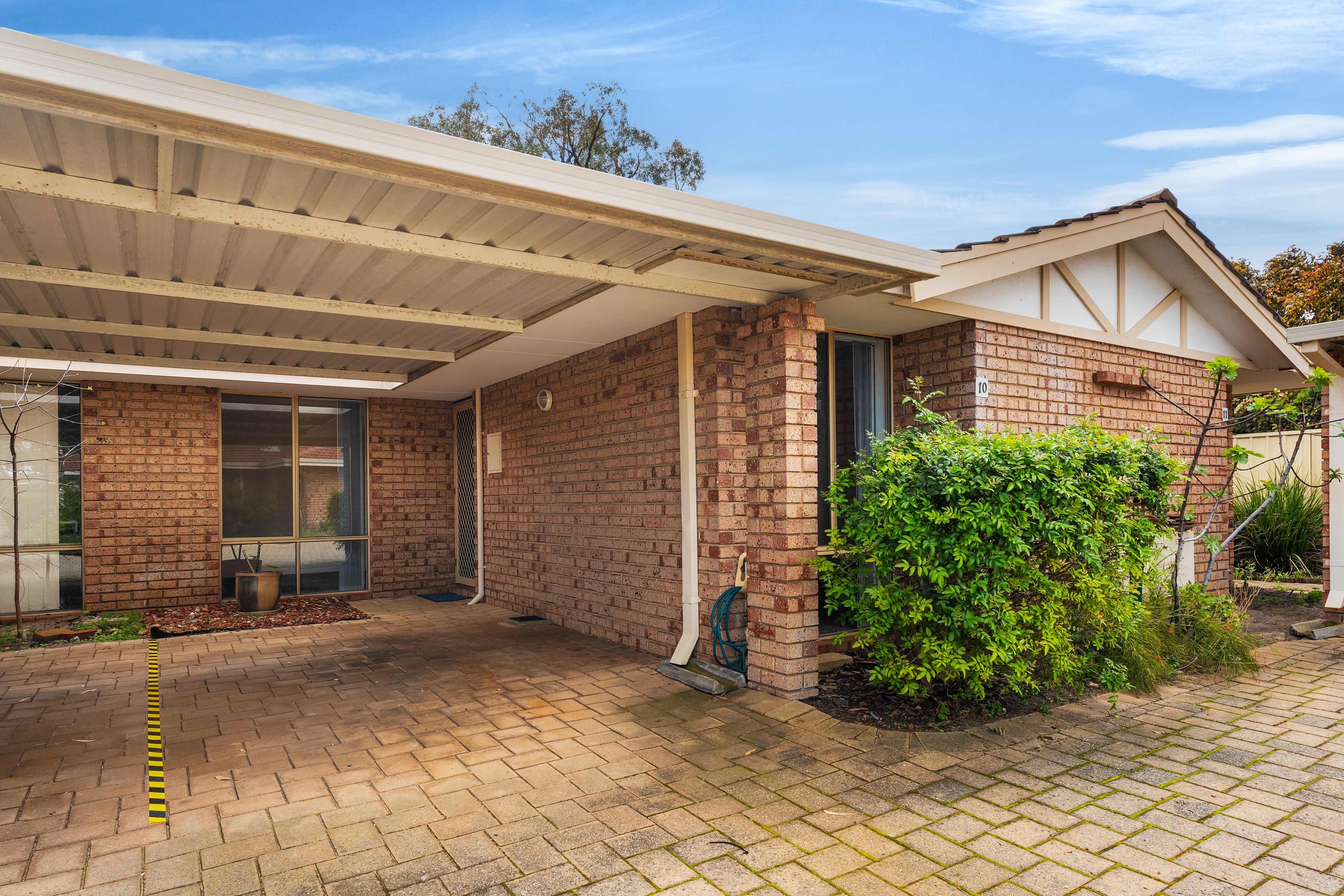 10/8 Merope Close, Rockingham, WA 6168