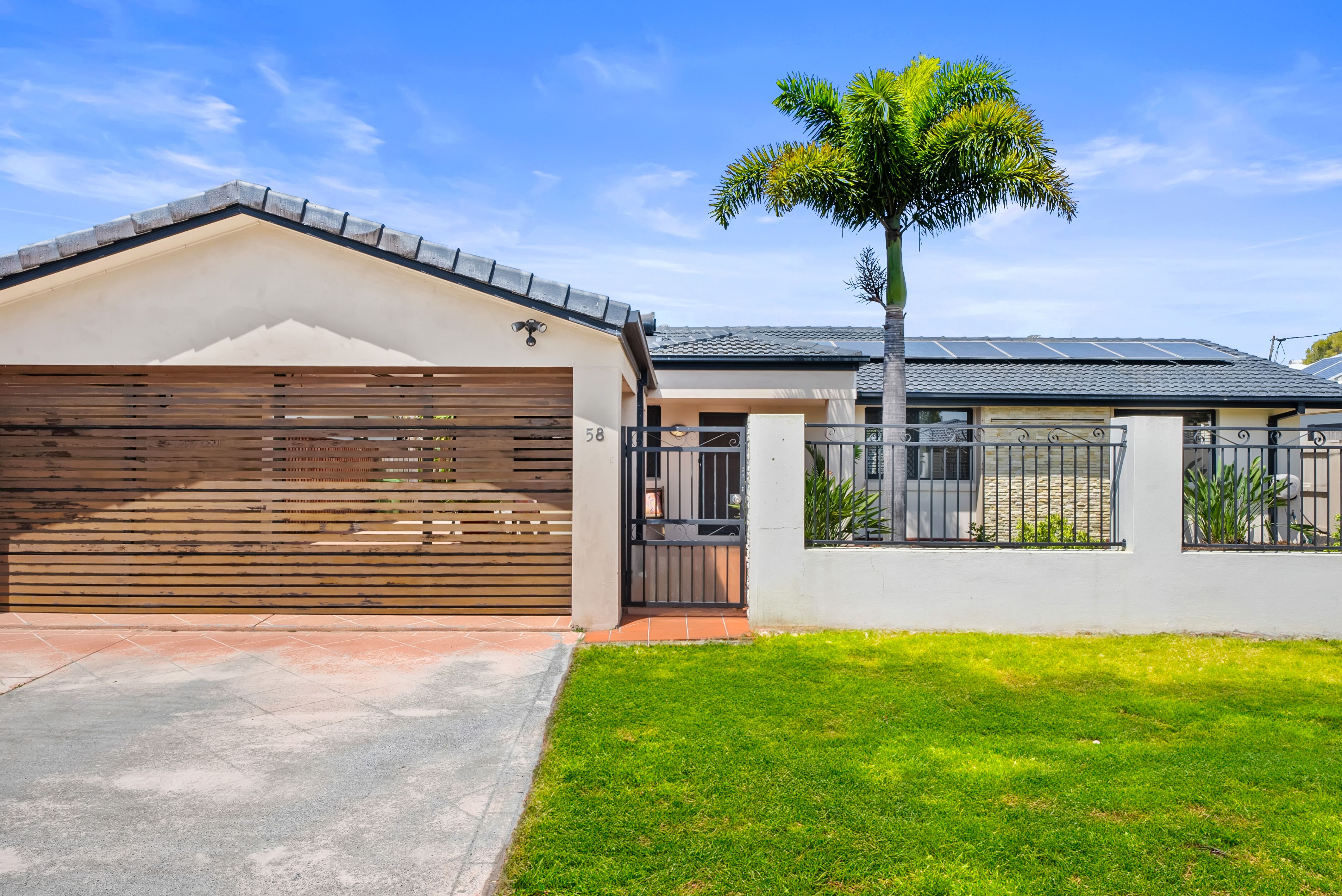 58 Twenty Seventh Avenue, Palm Beach, QLD 4221