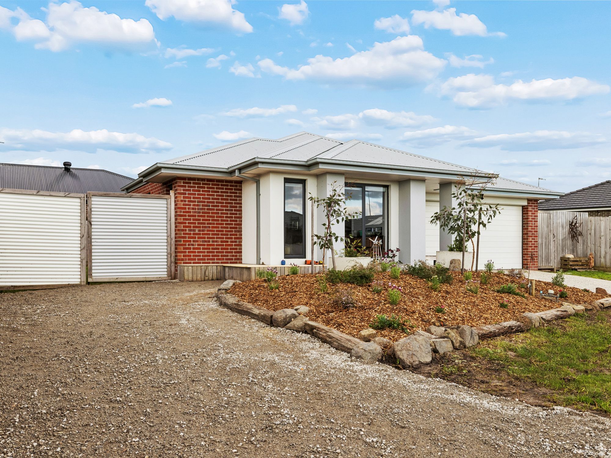 15 Furlong Crescent — photo 14 of 18