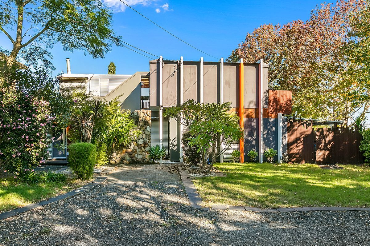 200 The Comenarra Parkway — photo 7 of 8