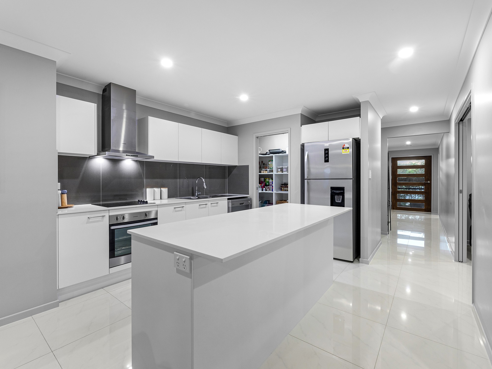 33 Freedom Crescent, South Ripley, QLD 4306