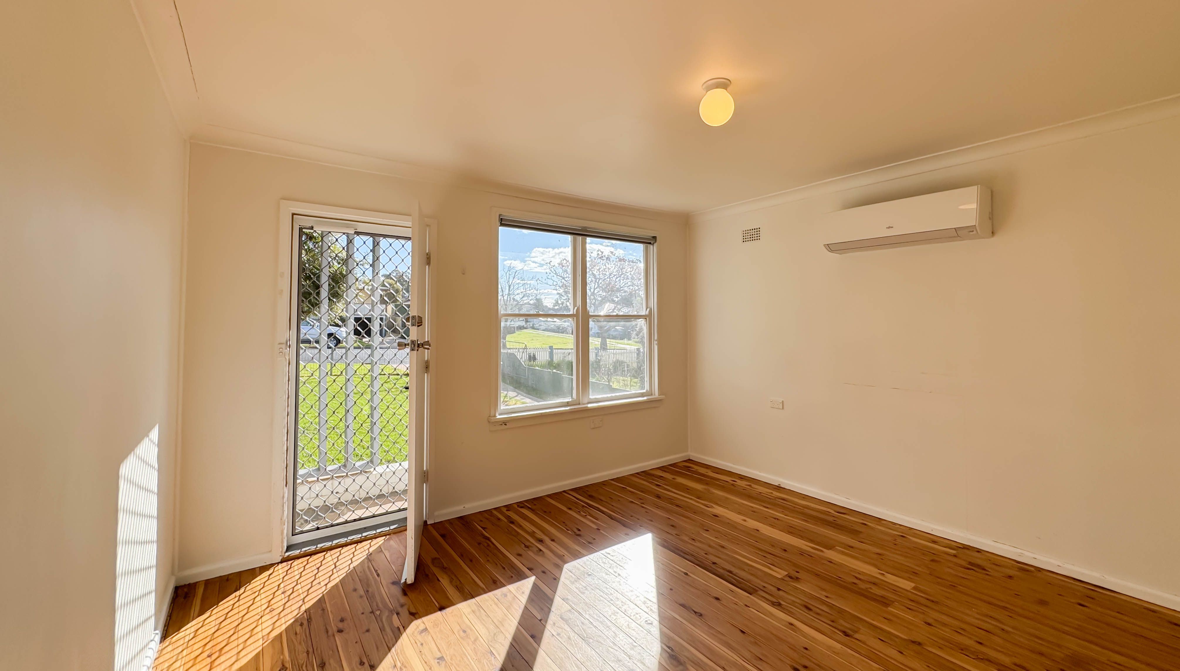 15 Keast Street, Parkes, NSW 2870