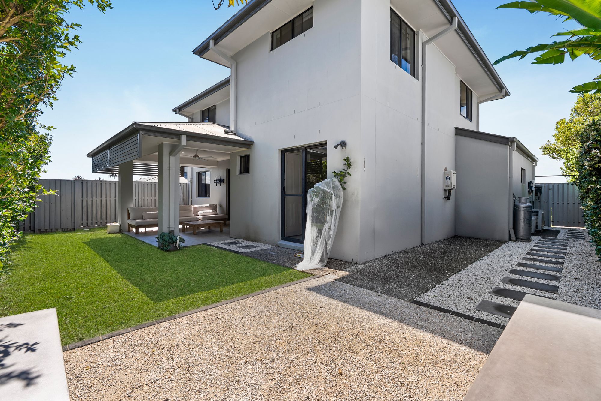 2/21 Willow Tree Drive — photo 13 of 13