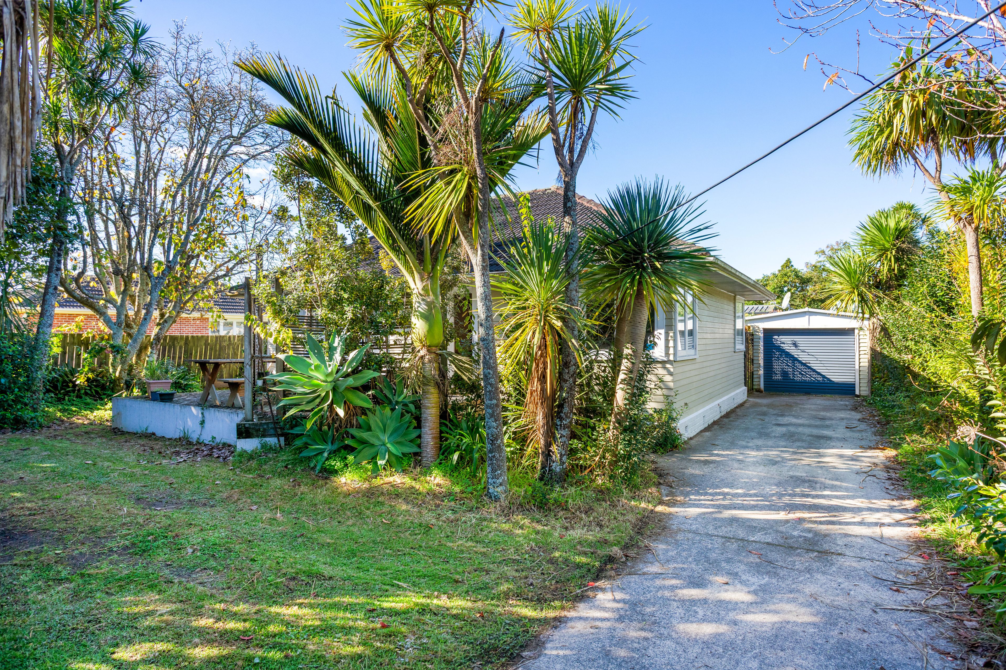 60 Neil Avenue, Te Atatu Peninsula, Waitakere City