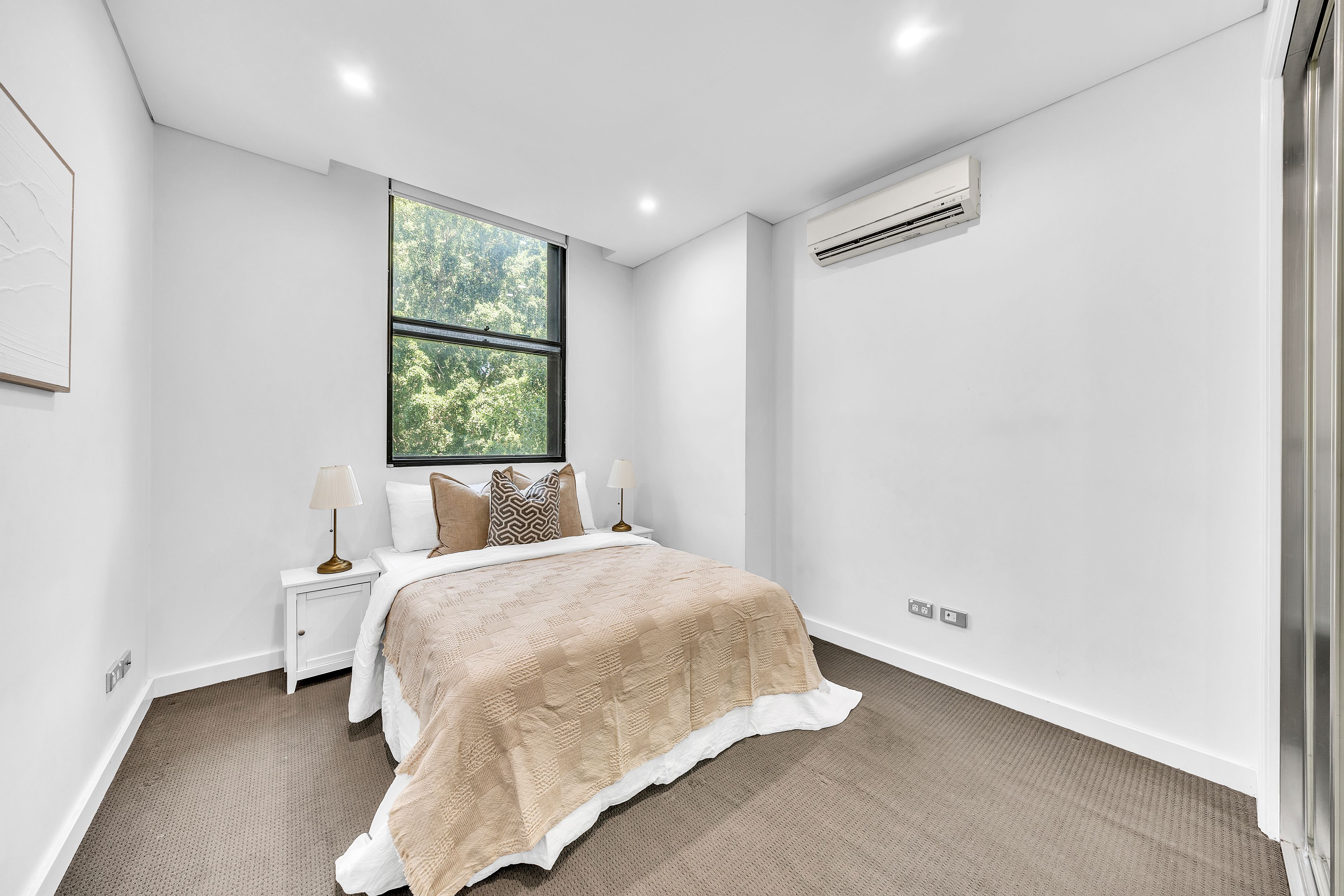 141/310 Wattle Street — photo 8 of 16