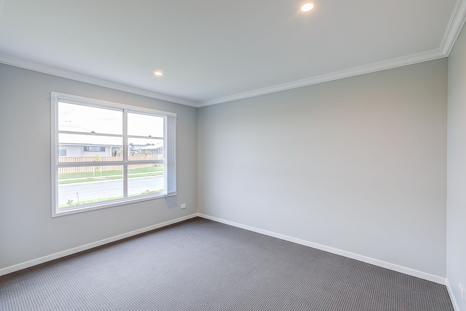 4 Stockyard Lane, Park Ridge, QLD 4125