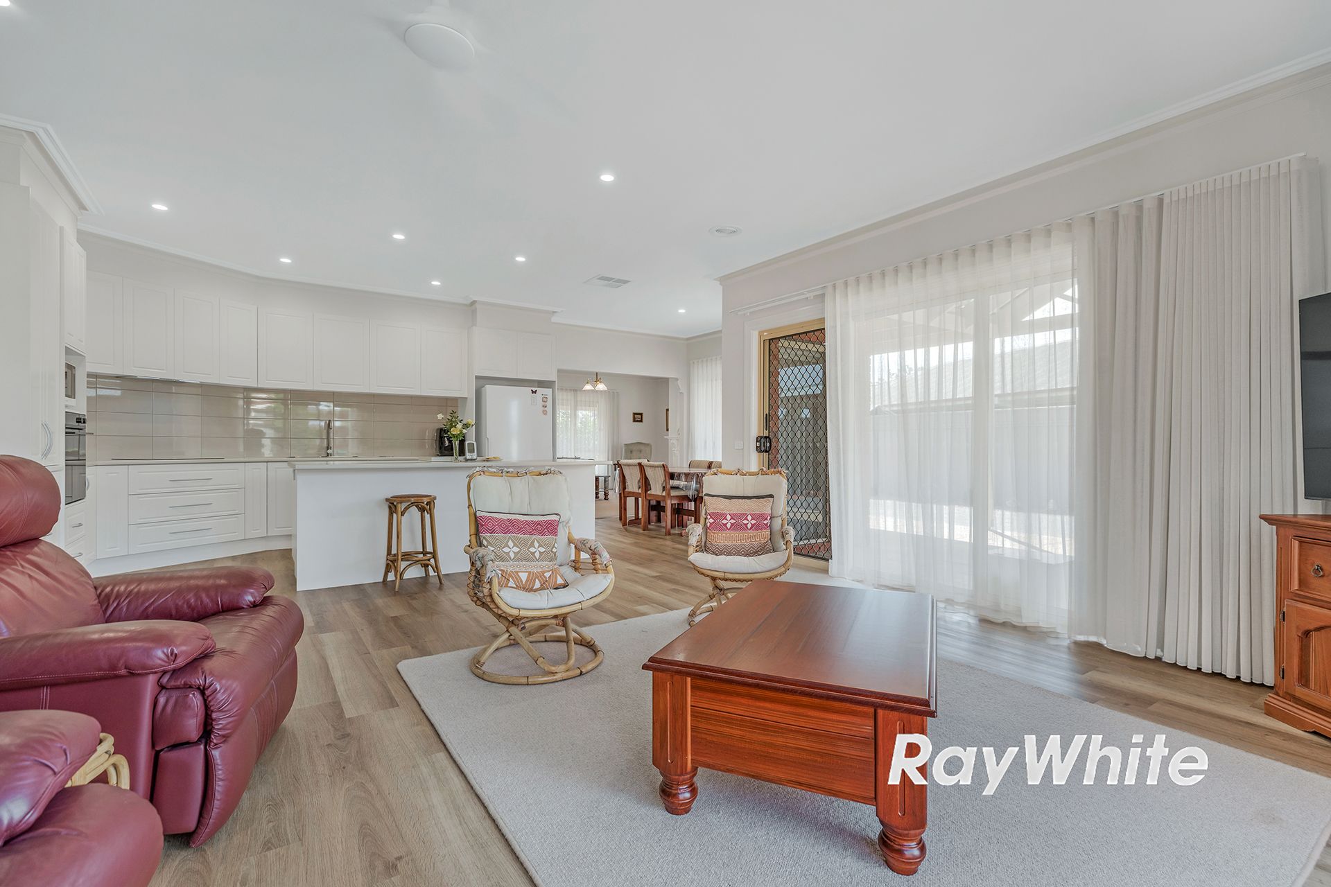 19 William Street — photo 9 of 30