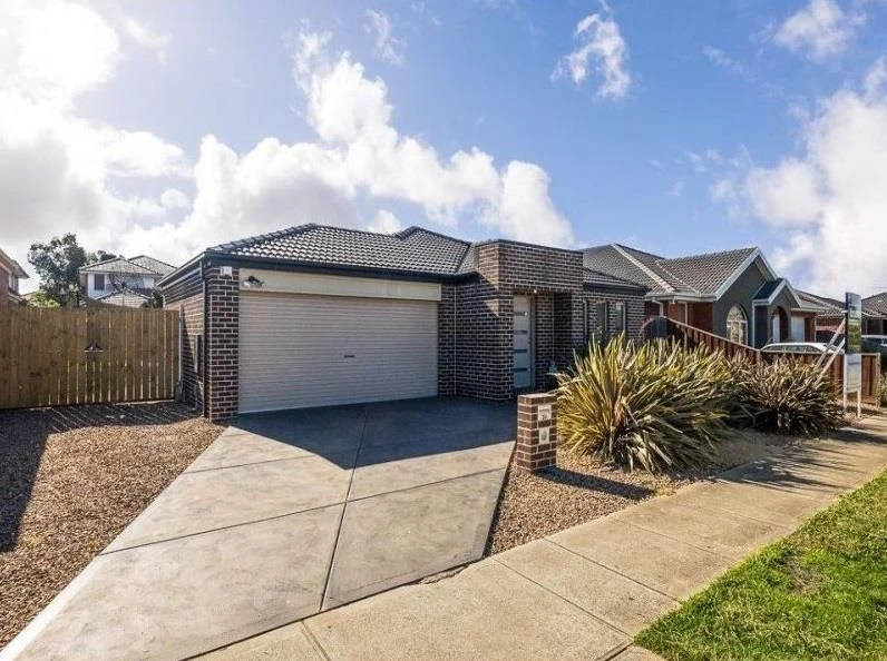 30 Holly Drive, Point Cook, VIC 3030