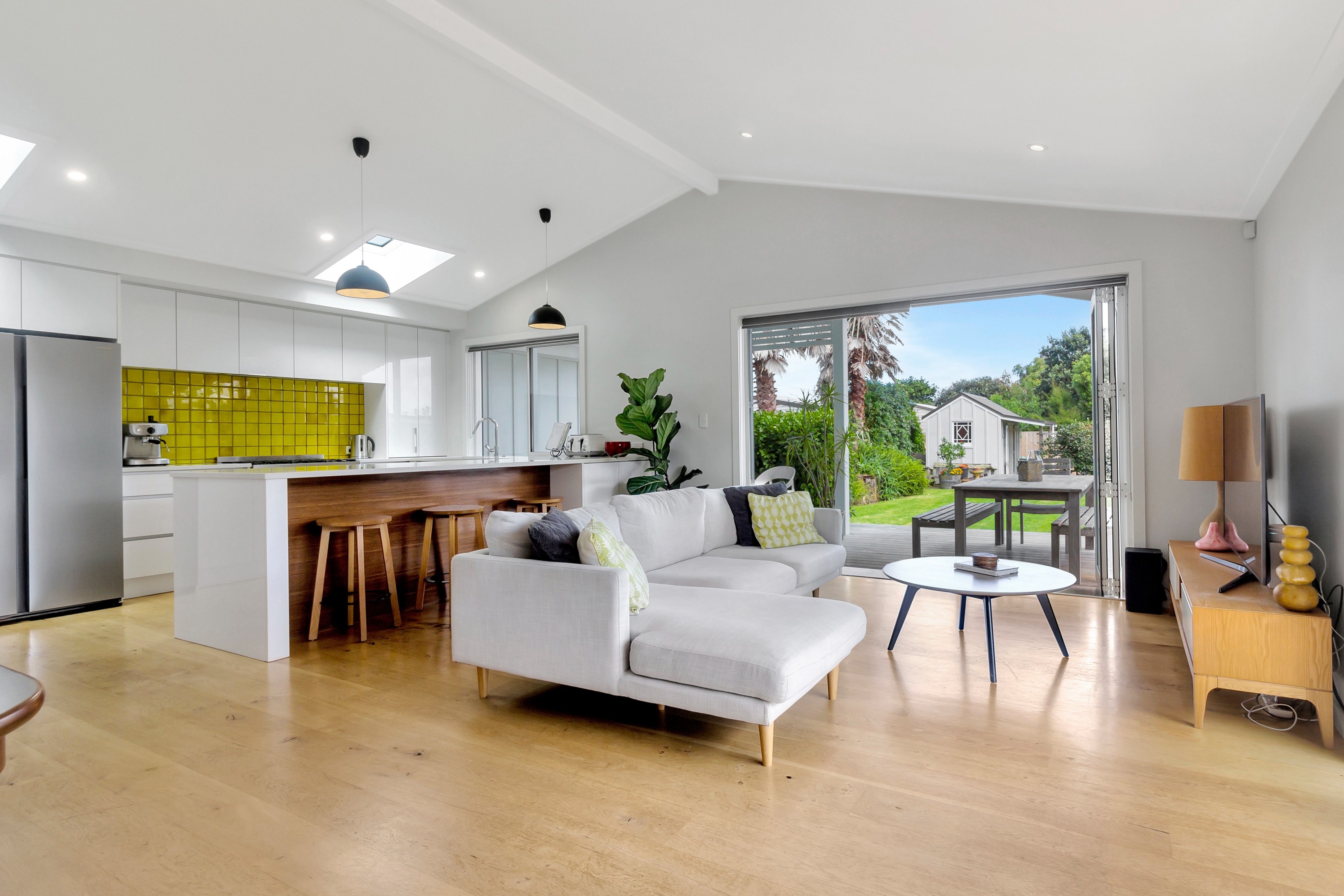 27 Boyd Avenue, Mangere Bridge, Manukau City