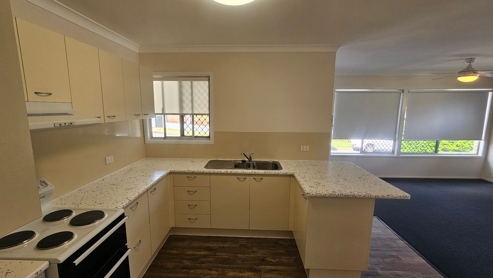 1/4 Alamine Street, Holland Park, QLD 4121