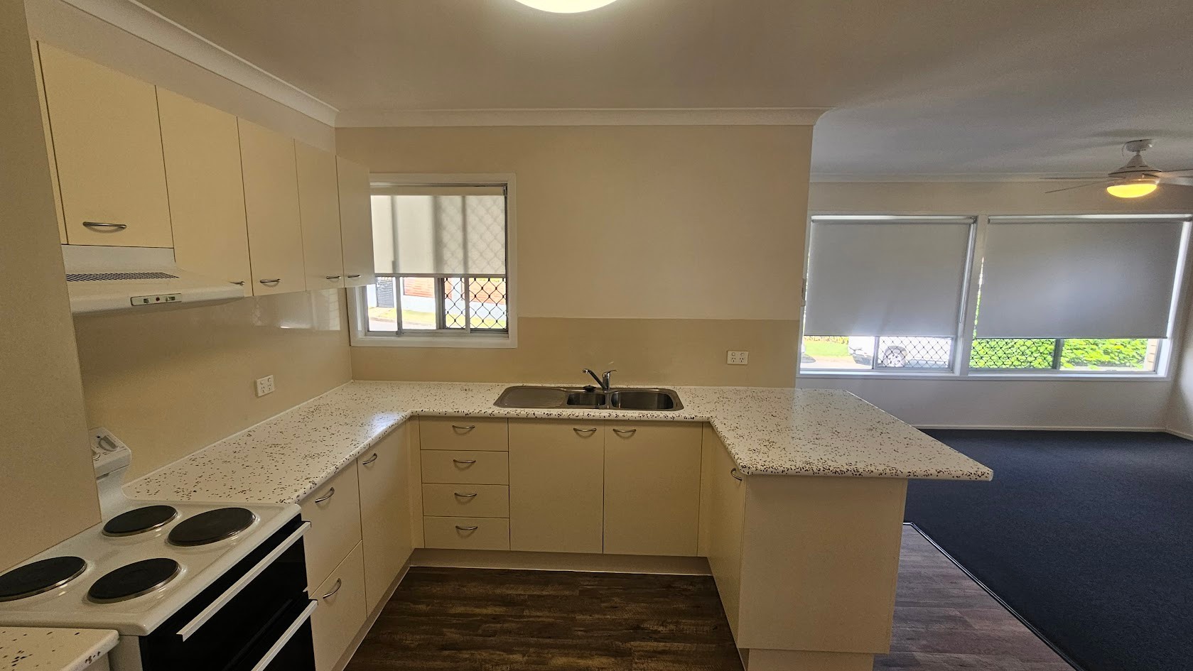 1/4 Alamine Street, Holland Park, QLD 4121