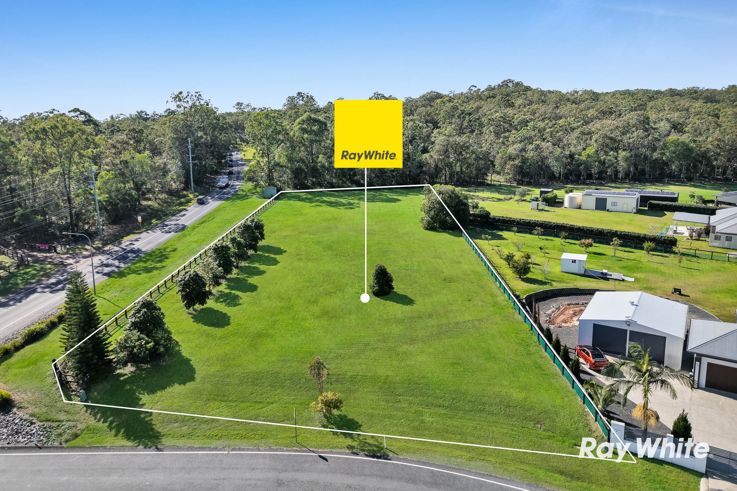 121-123 The Aspect, Buccan, QLD 4207
