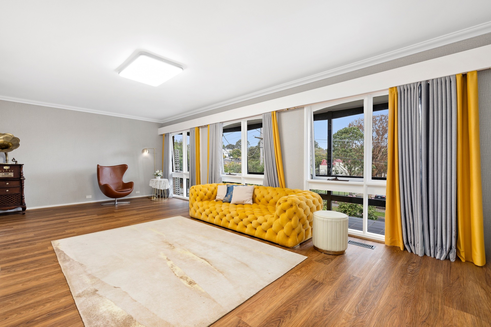 27 Gordon Road, Mount Waverley, VIC 3149