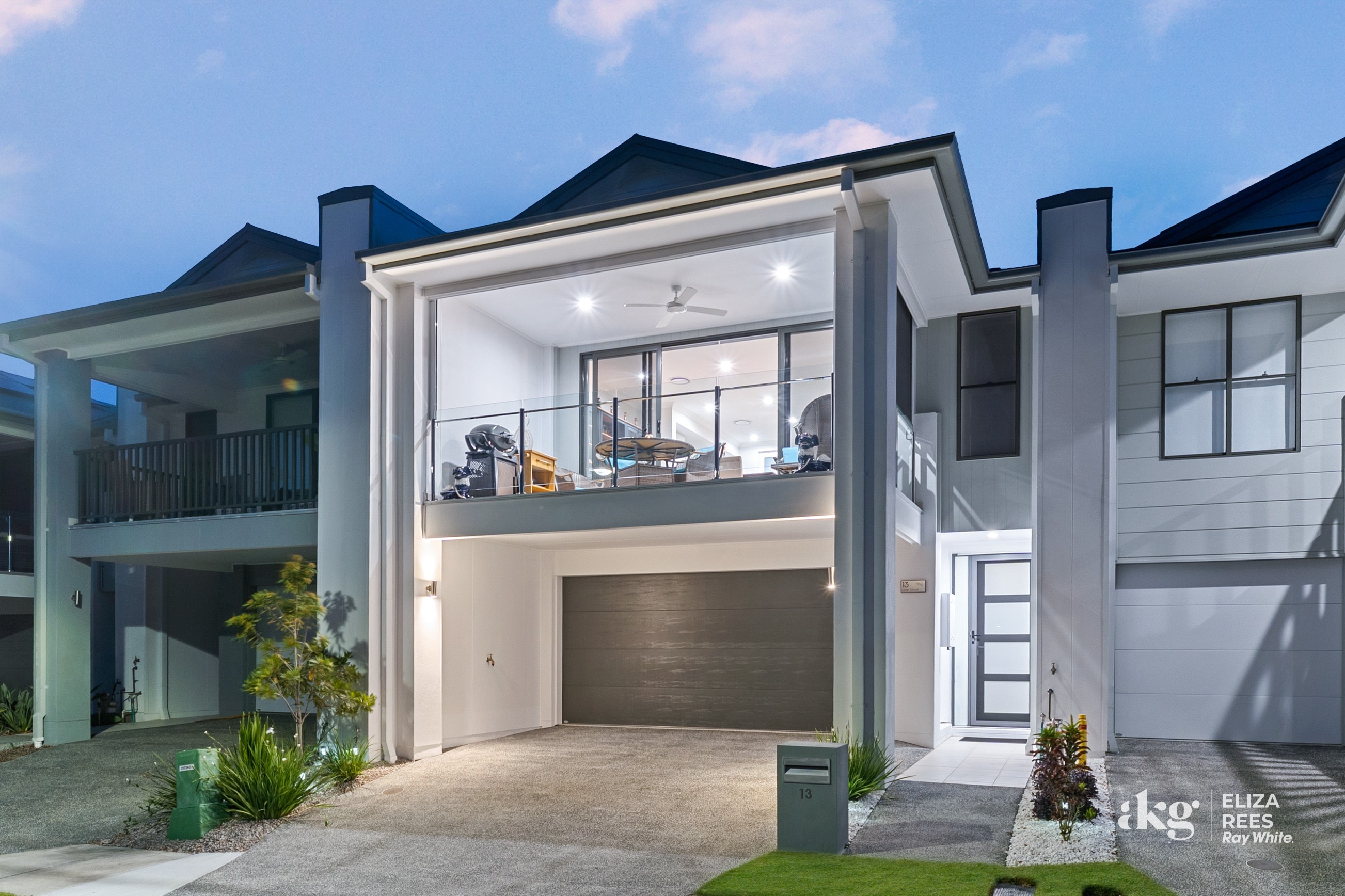 13 Leaf Street, Greenbank, QLD 4124
