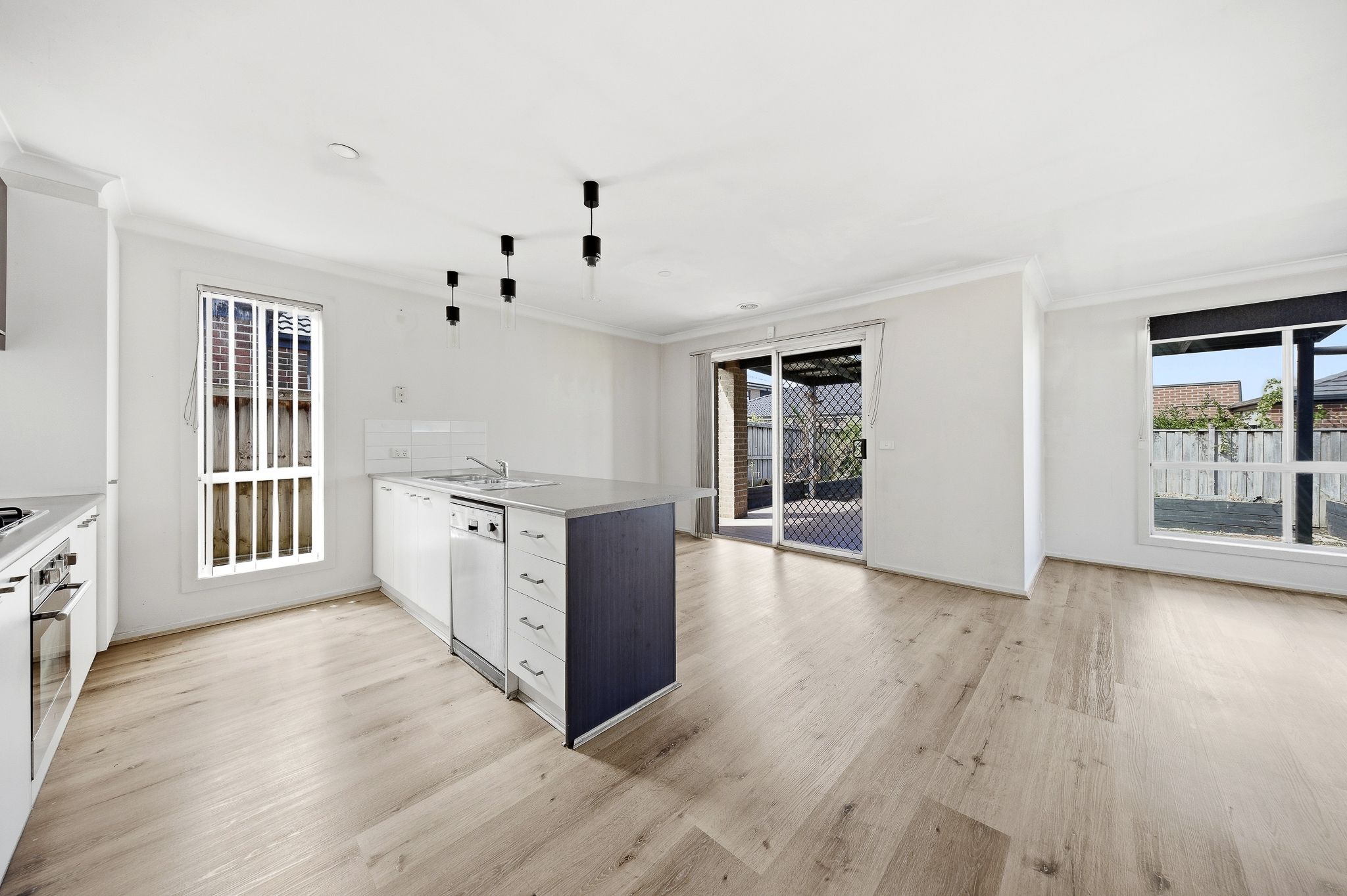 77 Tobin Way, Lyndhurst, VIC 3975