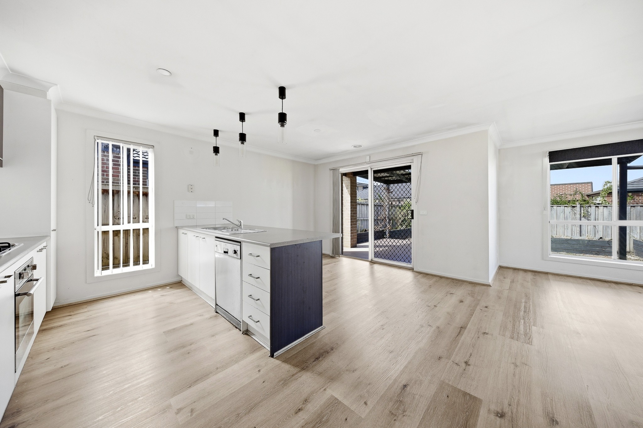 77 Tobin Way, Lyndhurst, VIC 3975