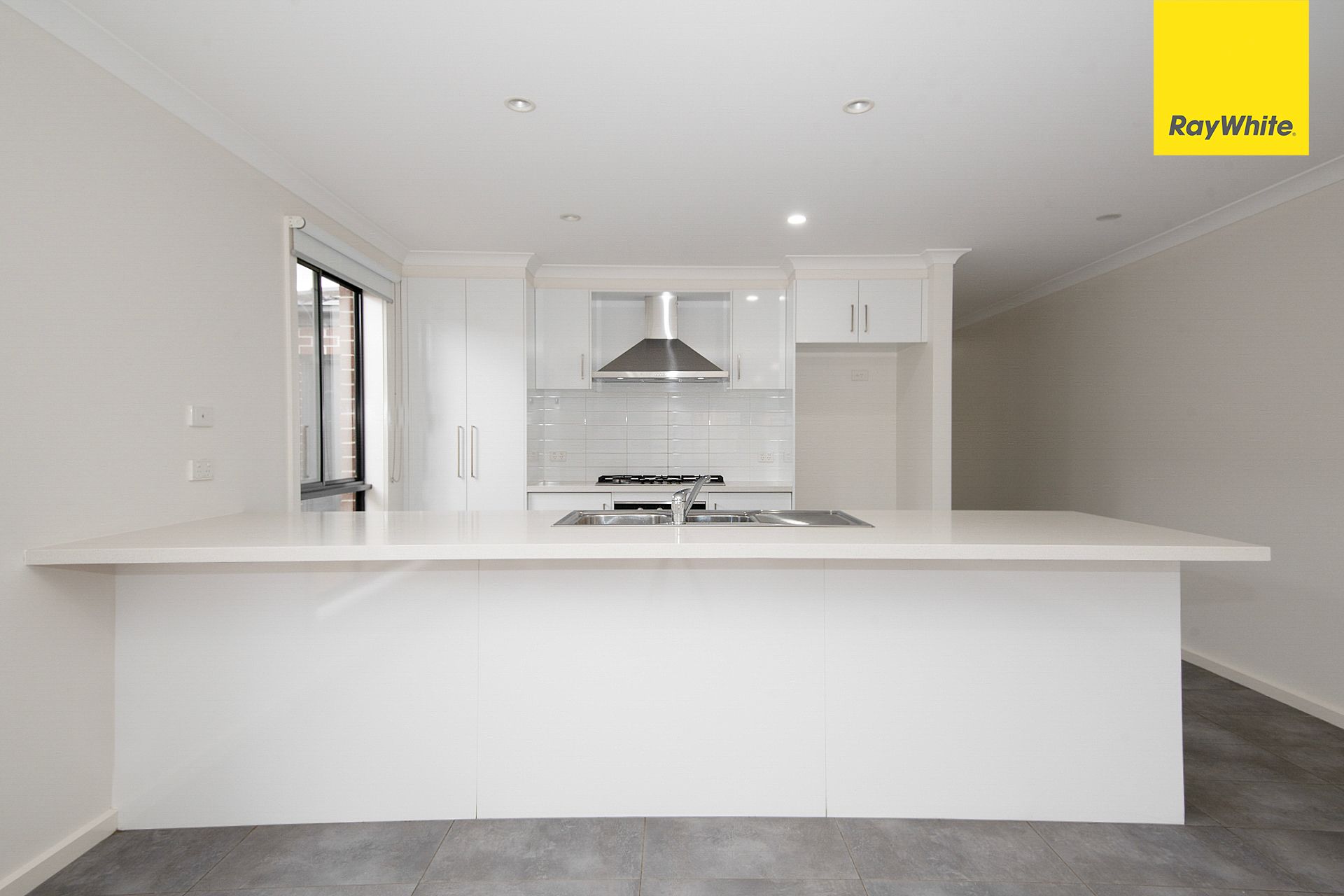 20 Toolern Waters Drive — photo 6 of 17
