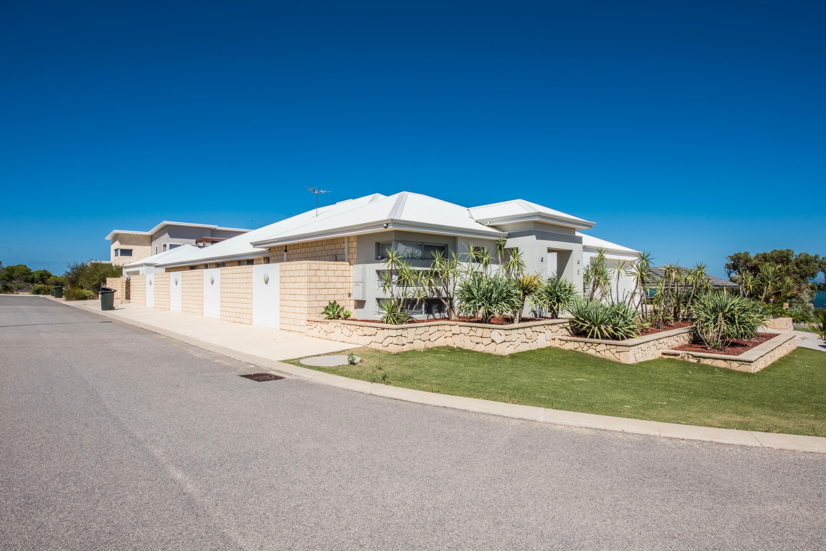 8 Hester Street, Drummond Cove, WA 6532