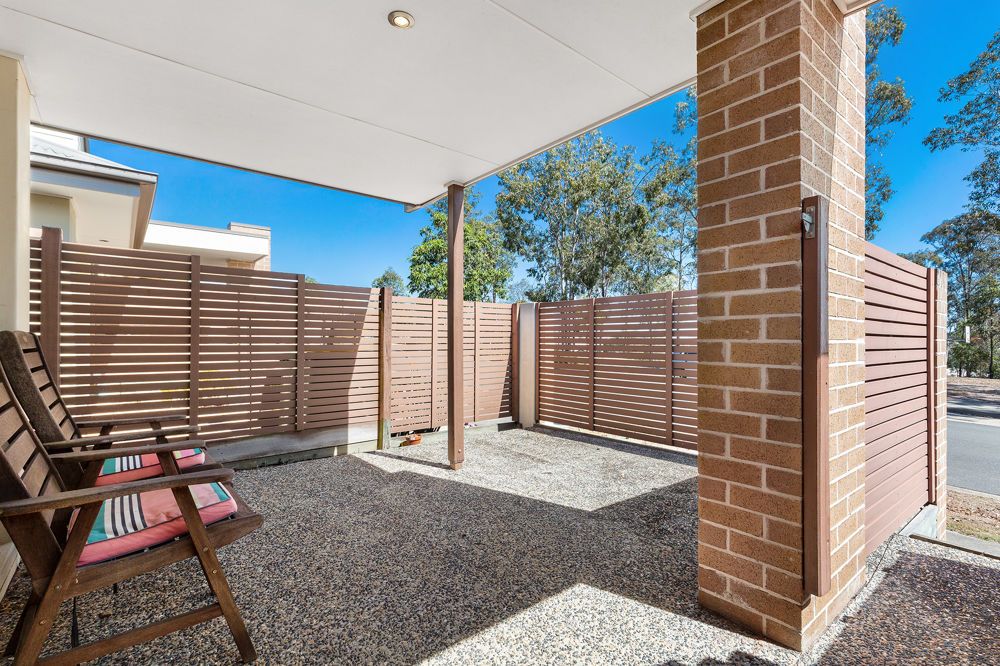 52 Park Edge Drive, Springfield Lakes, QLD 4300