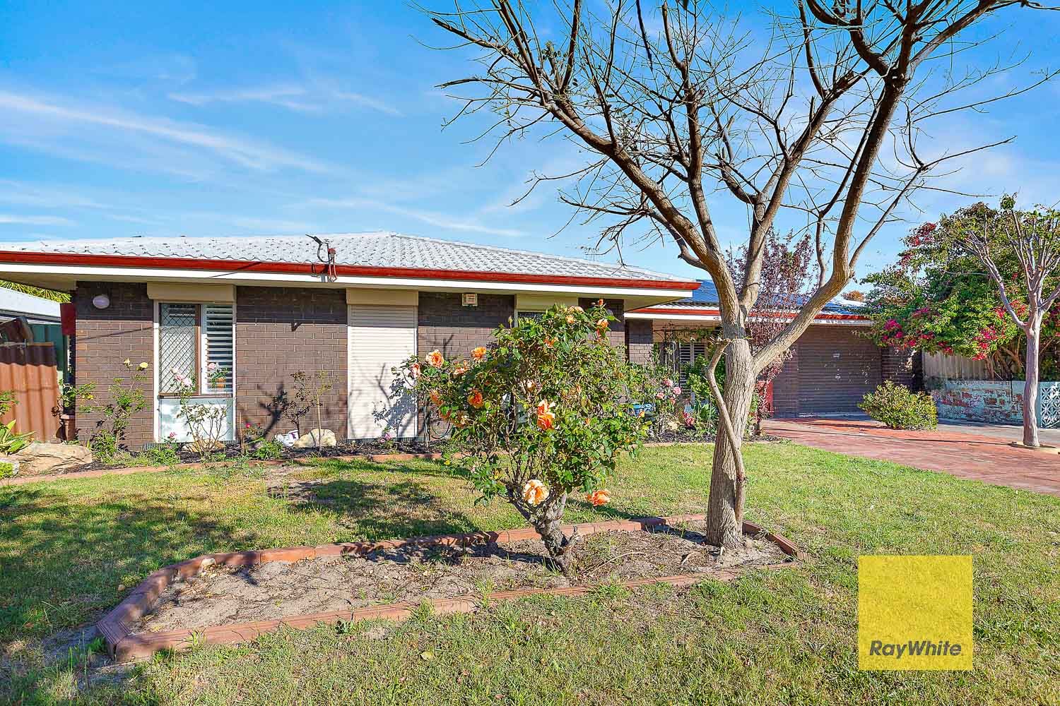 160 Berehaven Avenue — photo from Ray White BPG