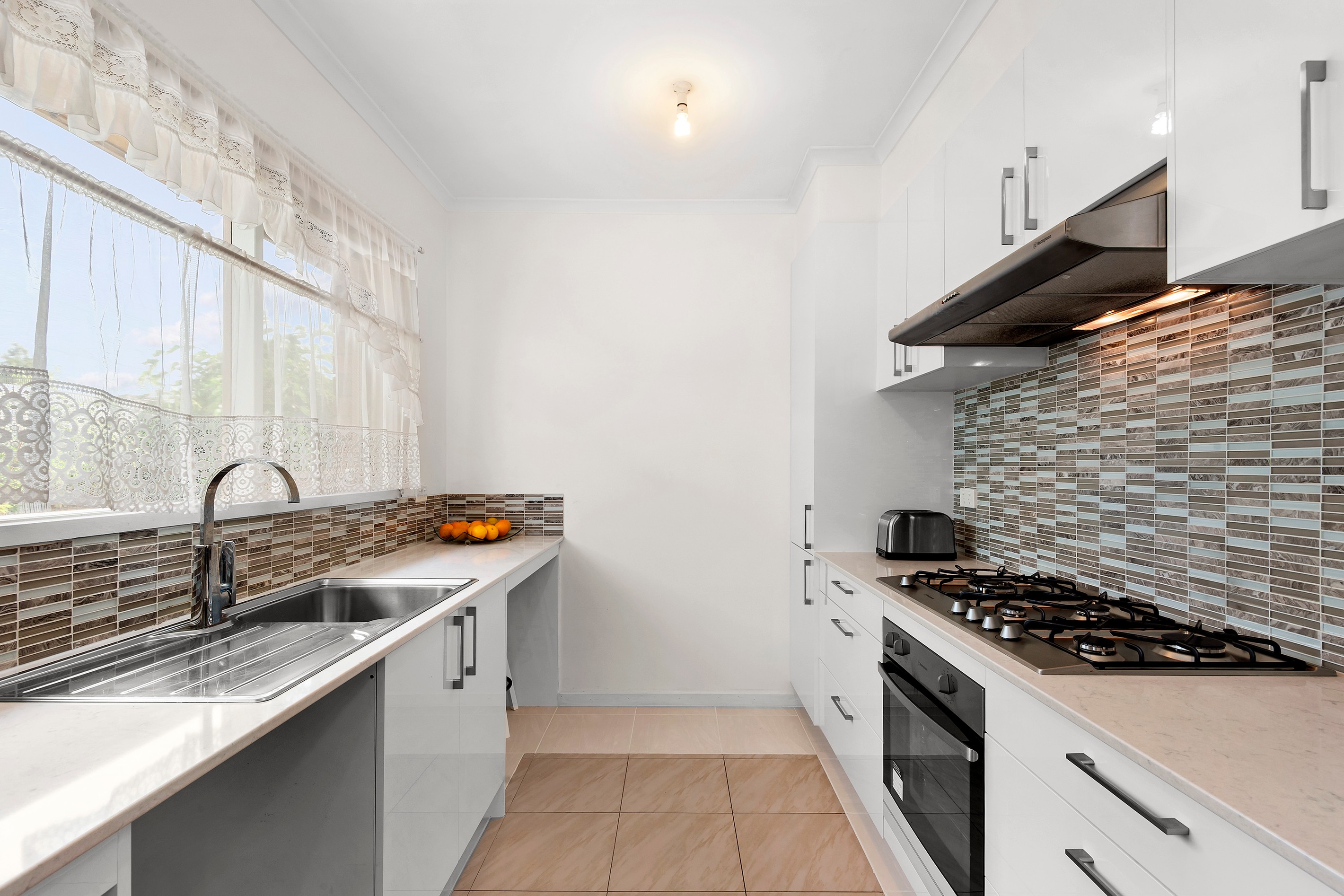 2/9-11 White Street, Oakleigh East, VIC 3166