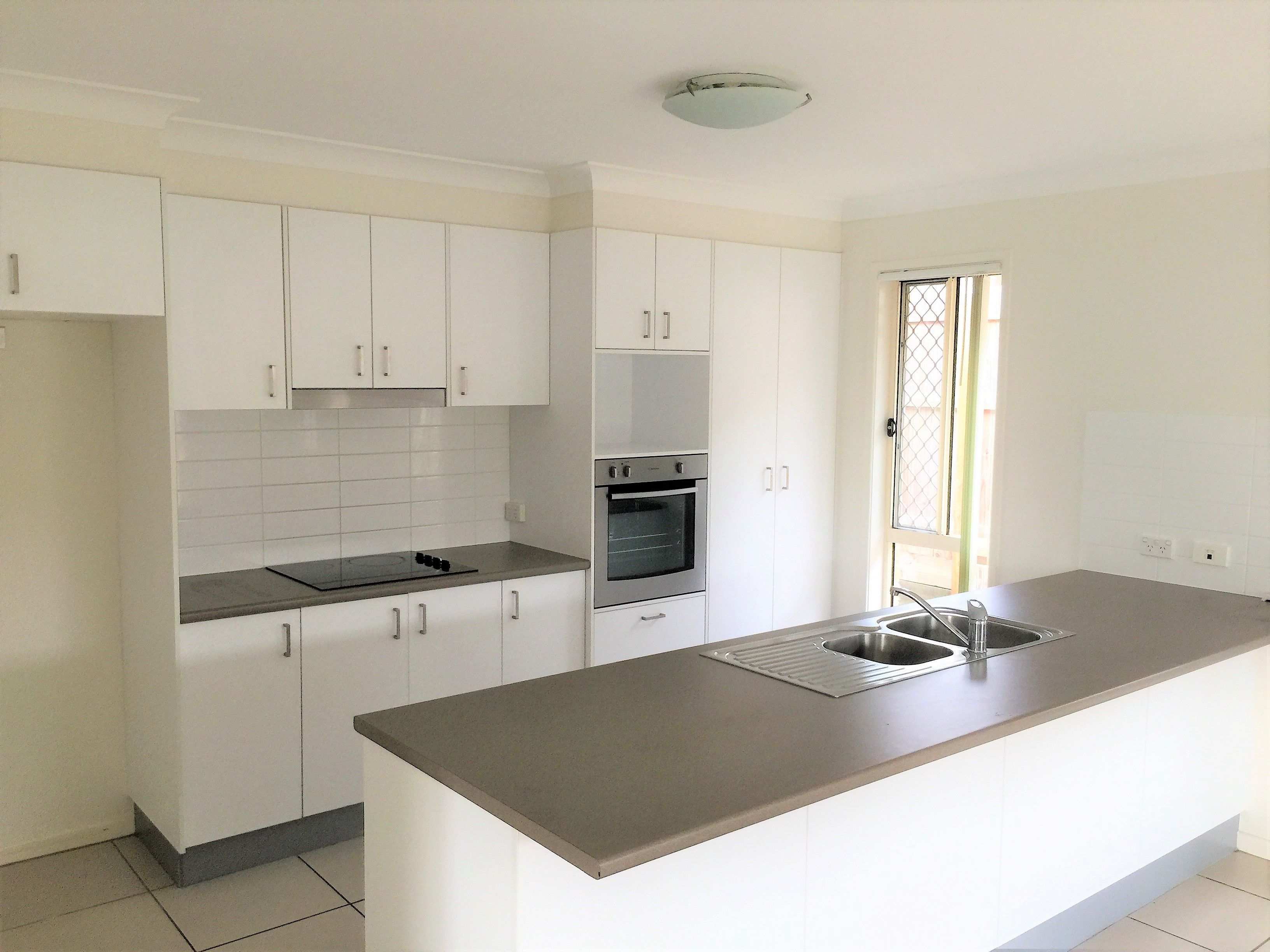 13 Denman Drive, Bundamba, QLD 4304