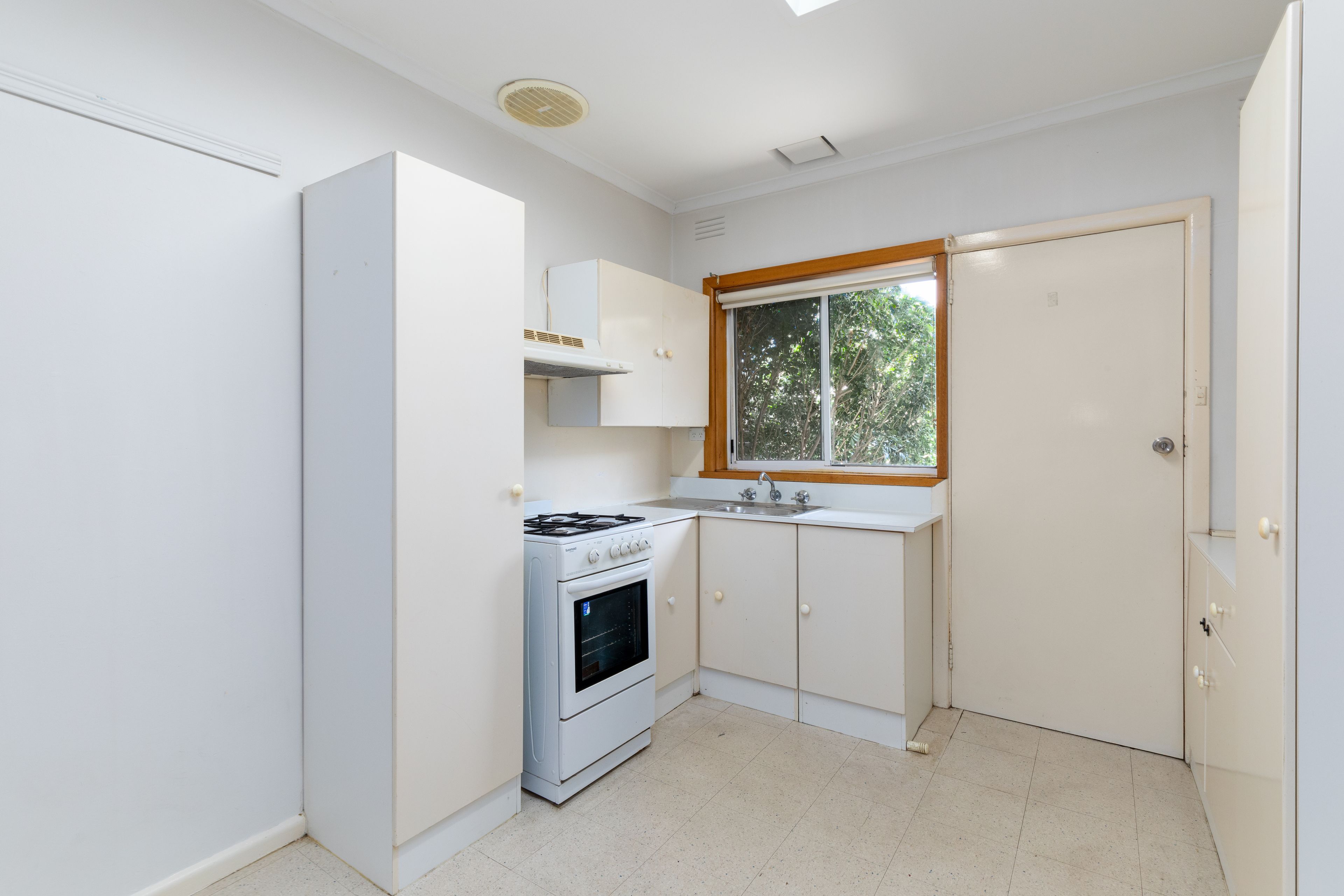 2/18 White Street, Mordialloc, VIC 3195