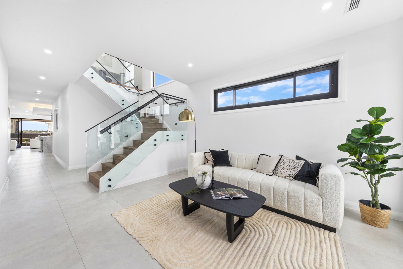 5 Coursebrook Street( Rouse hill Height), Box Hill, NSW 2765