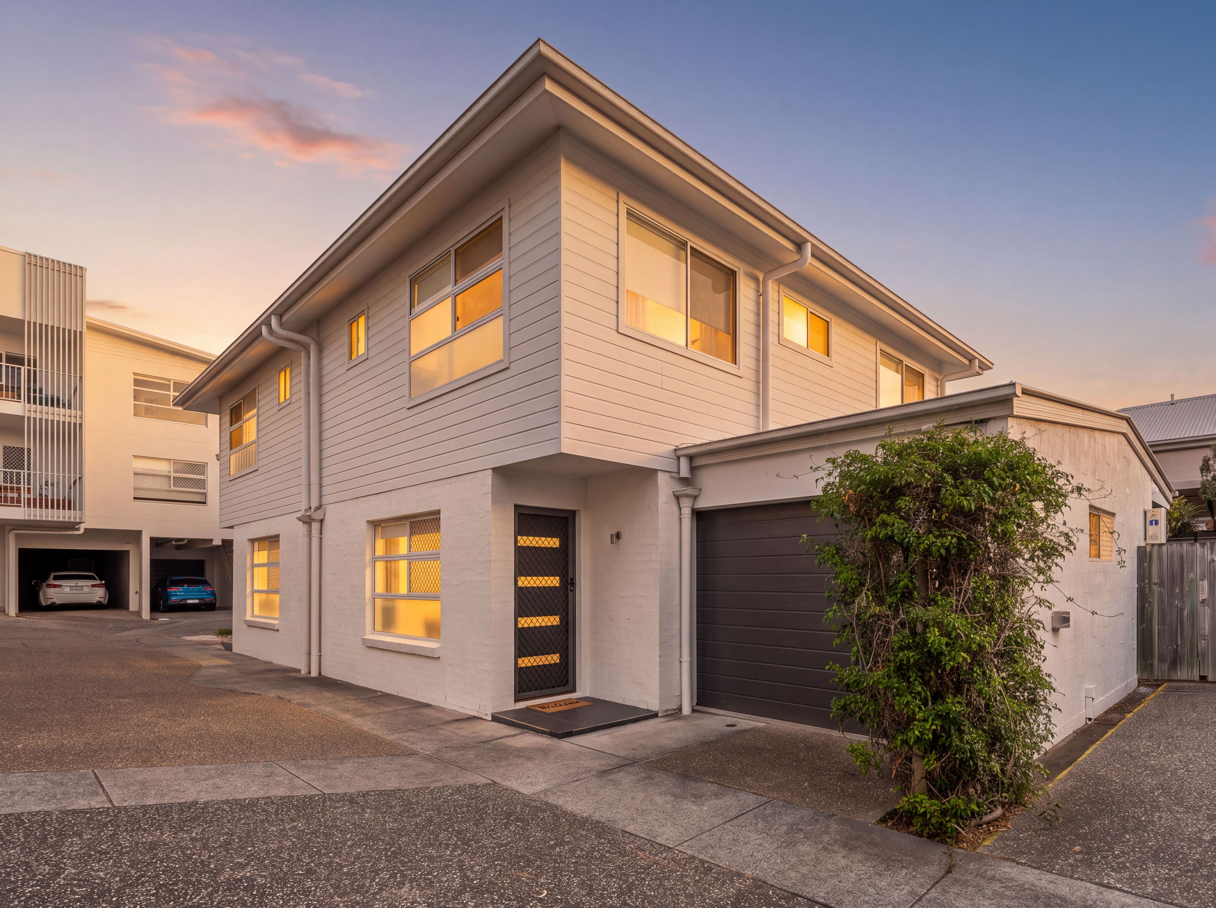 14/19 Hawthorne Street — photo from Ray White Everton Park