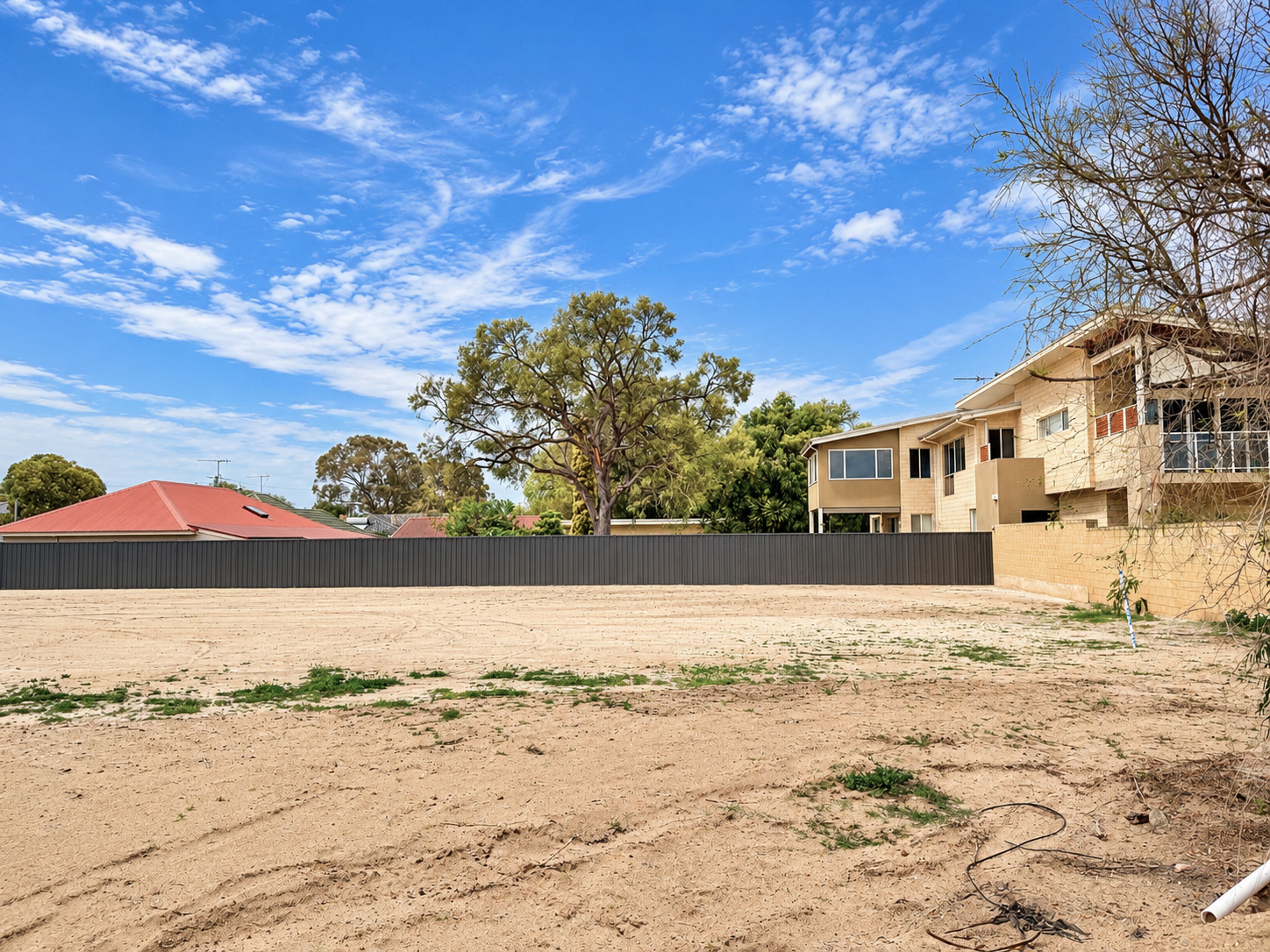 PL 4, 4 High Street — photo 4 of 9