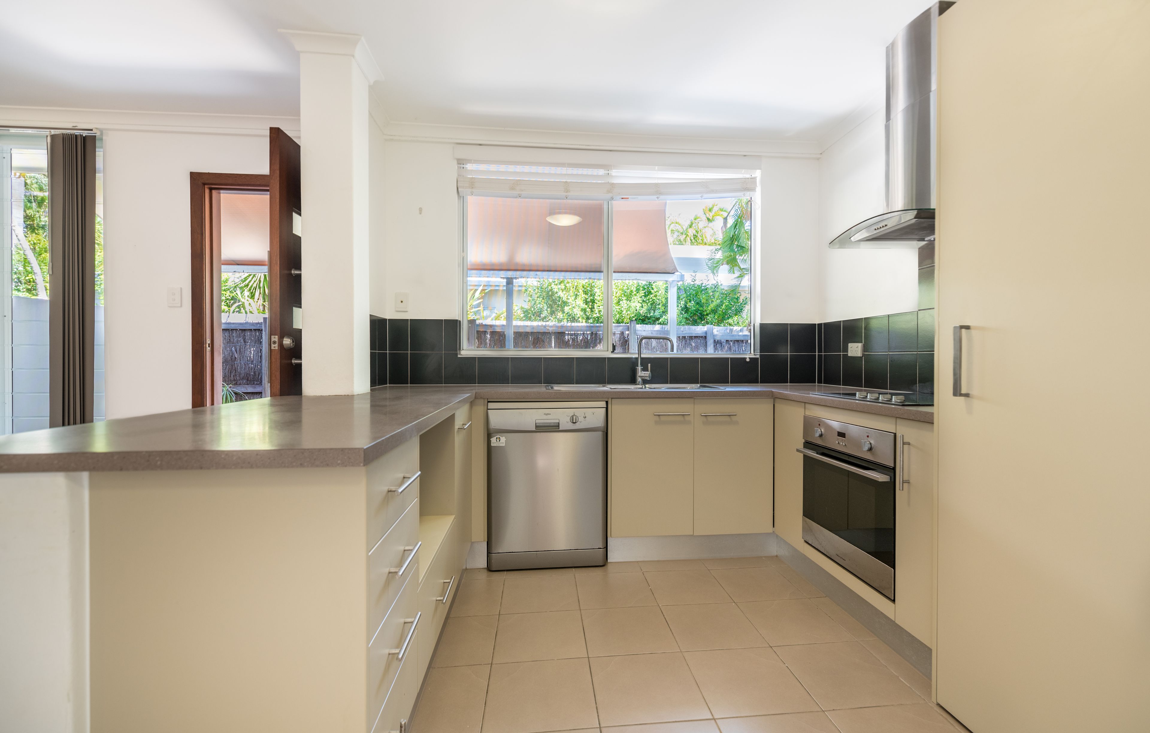 1/38 Petersen Street, Trinity Beach, QLD 4879
