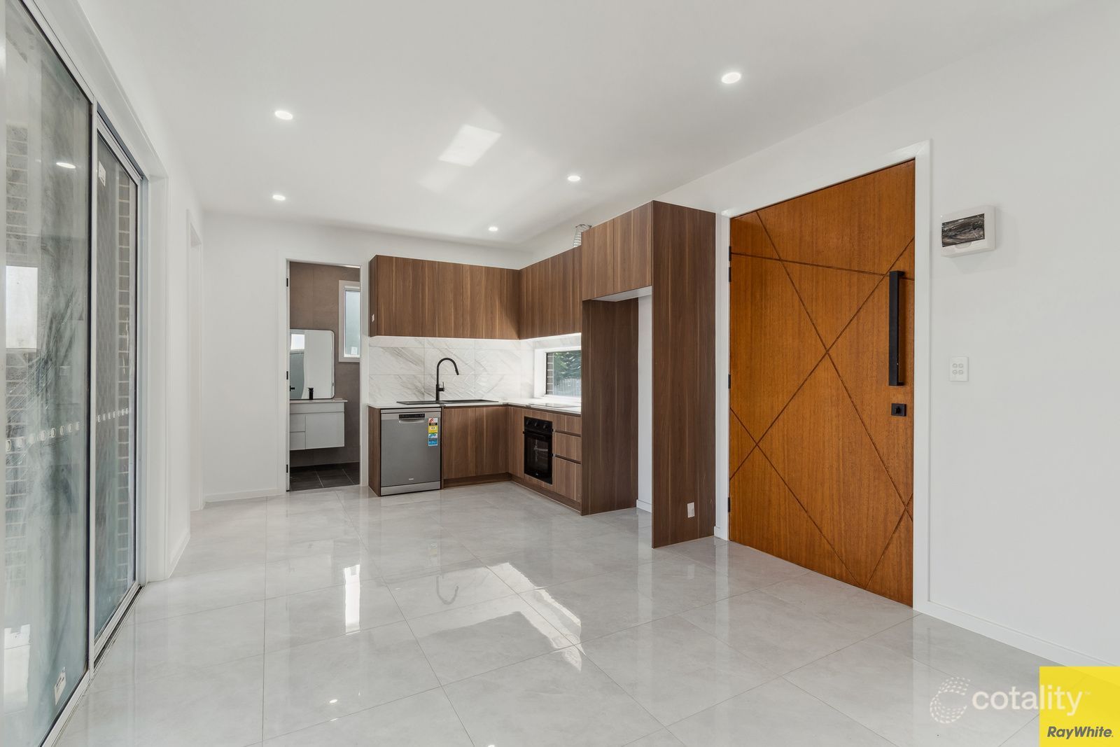 348A Princes Highway, Dapto, NSW 2530