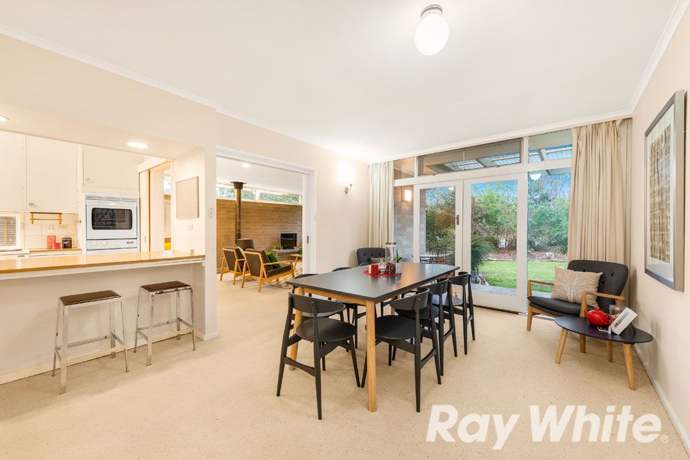 7 Glengarry Avenue, Burwood, VIC 3125