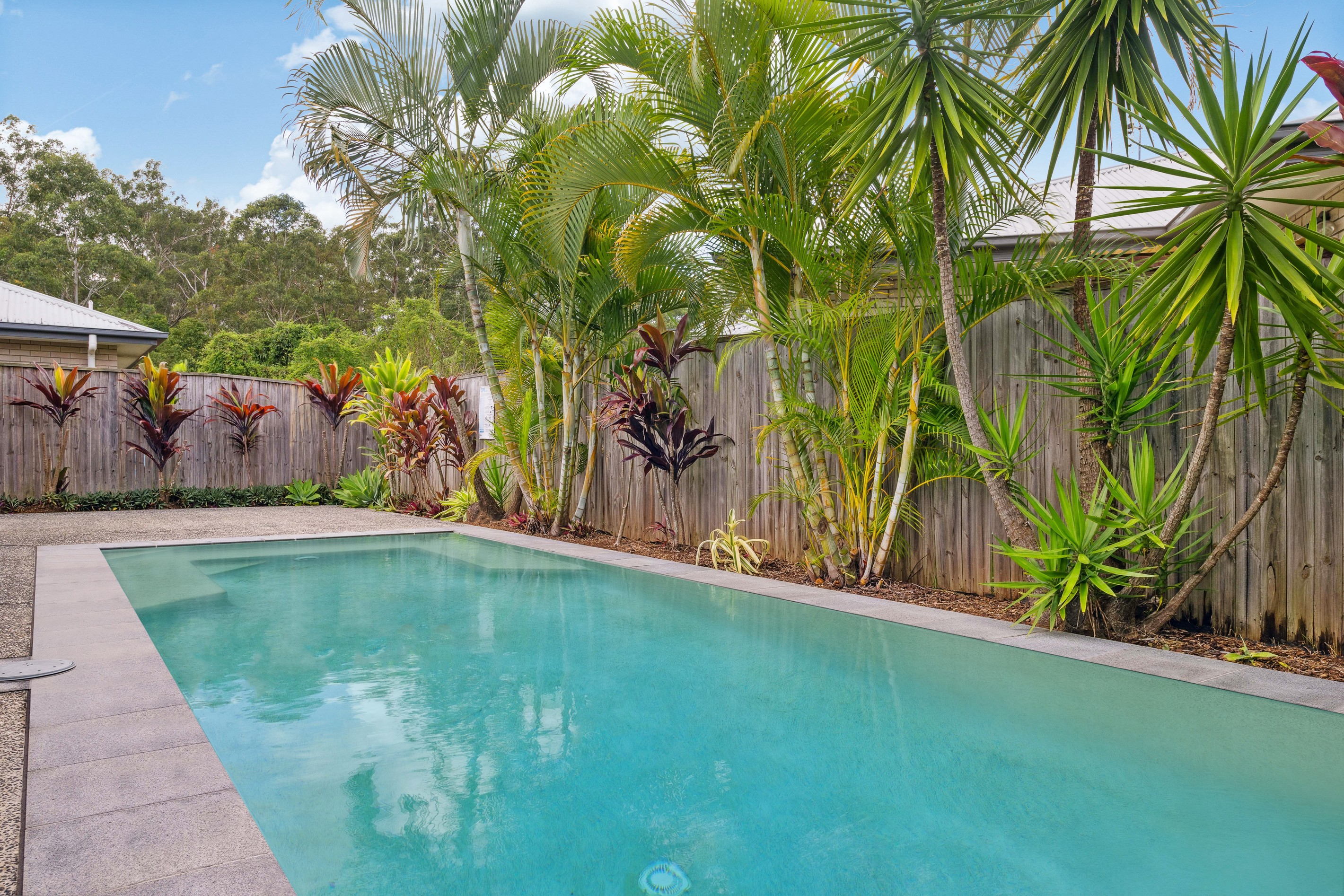 14 Palmerston Crescent, Beerwah, QLD 4519