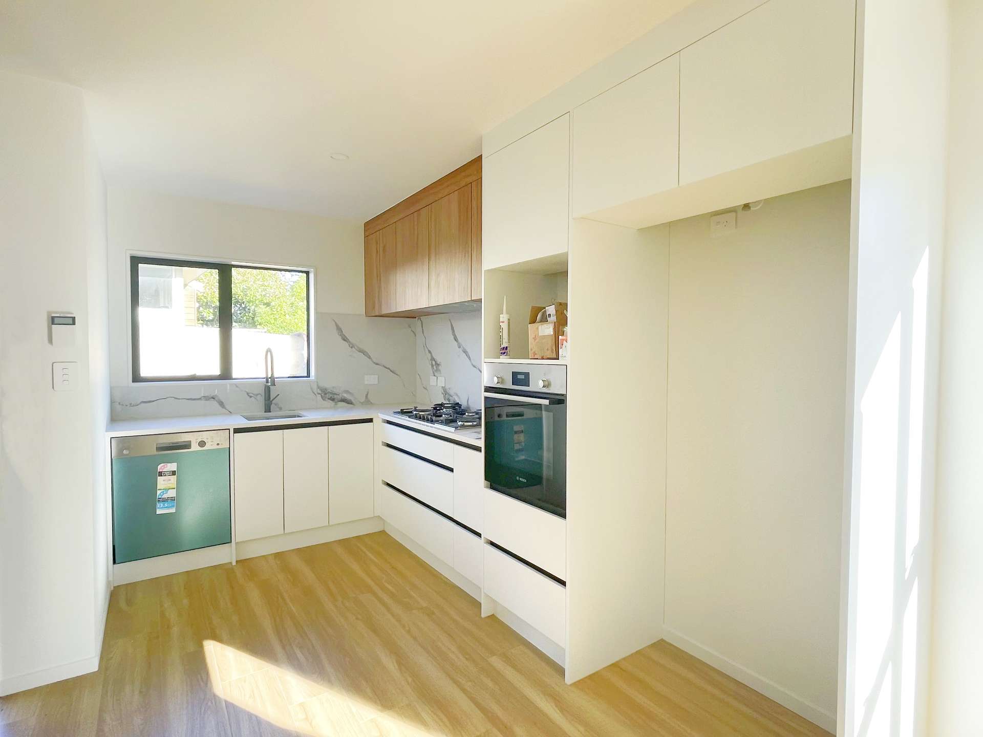 37E O'Halloran Road photo 2