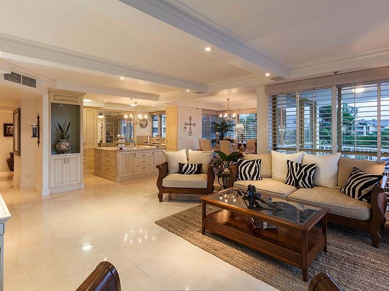19 Oatland Esplanade, Runaway Bay QLD 4216