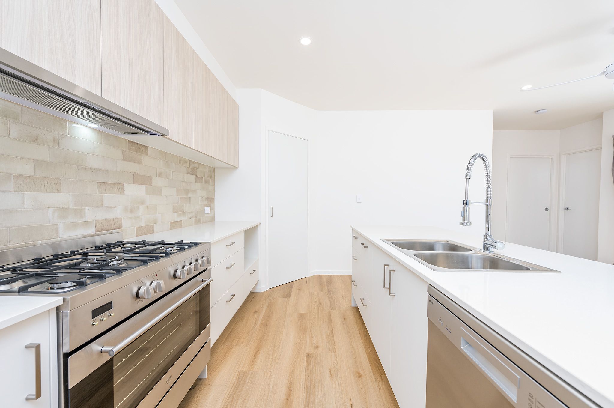 16 Bedarra Circuit, Maroochydore, QLD 4558