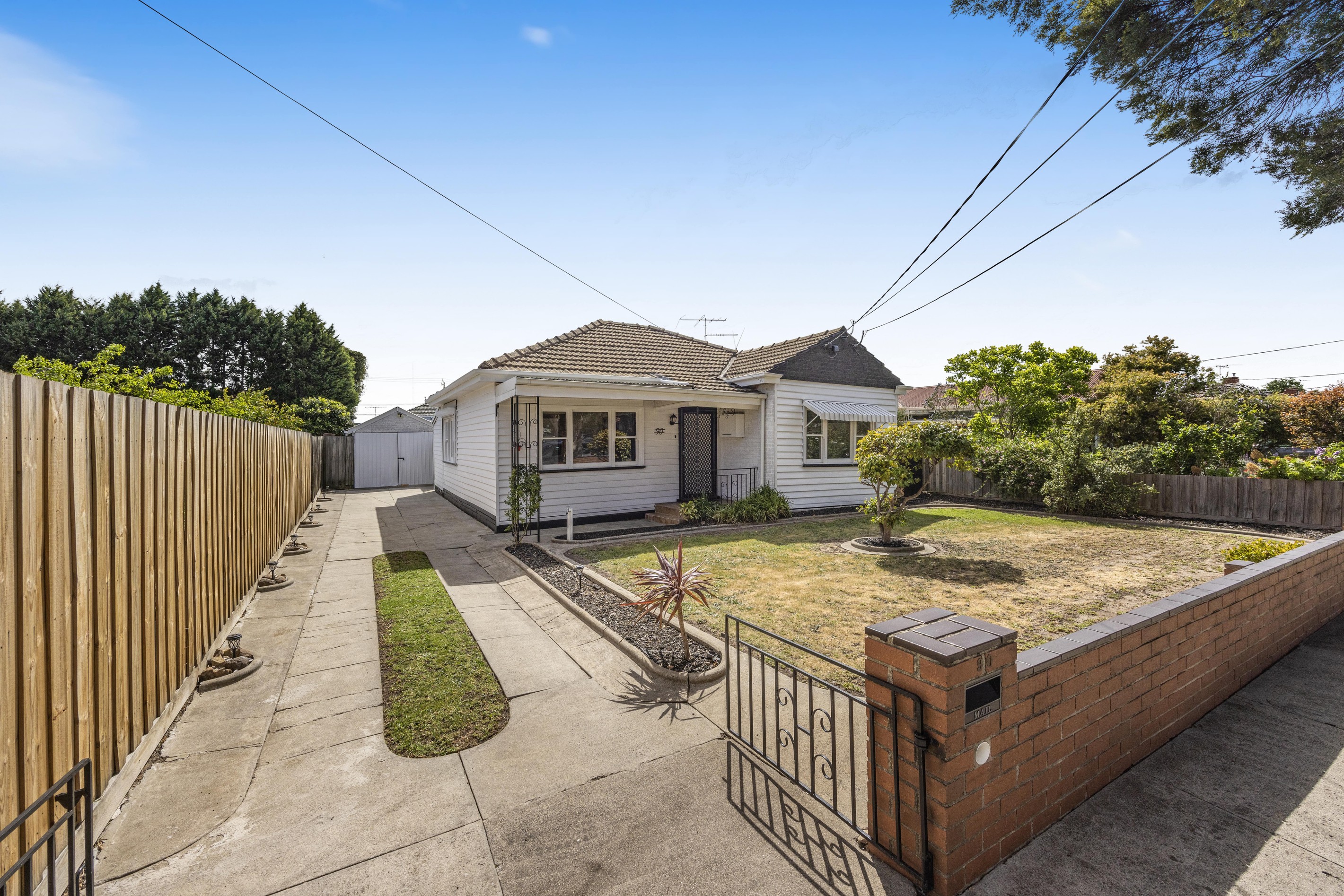 90 Lloyd Avenue, Reservoir, VIC 3073