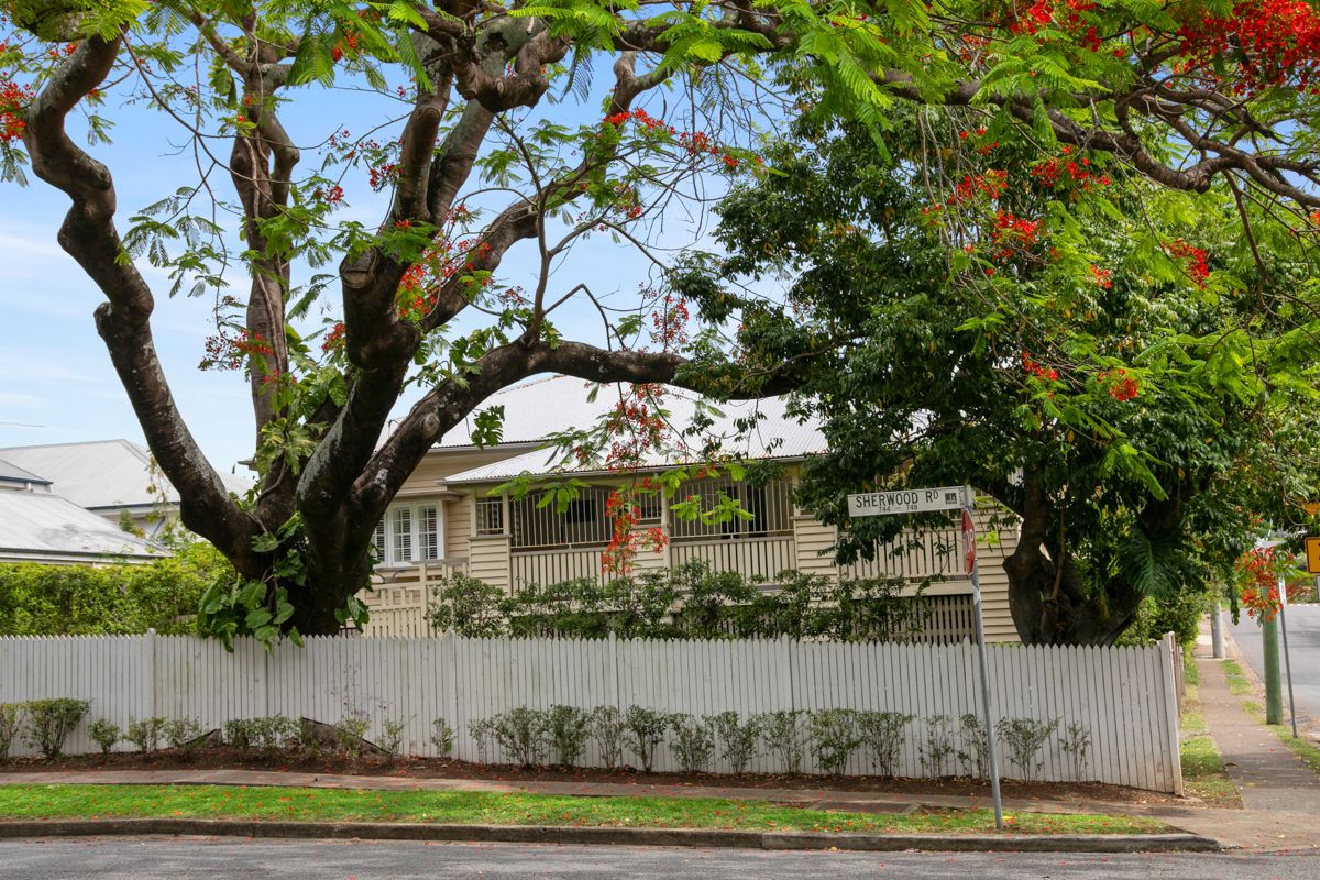 748 Sherwood Road, Sherwood QLD 4075
