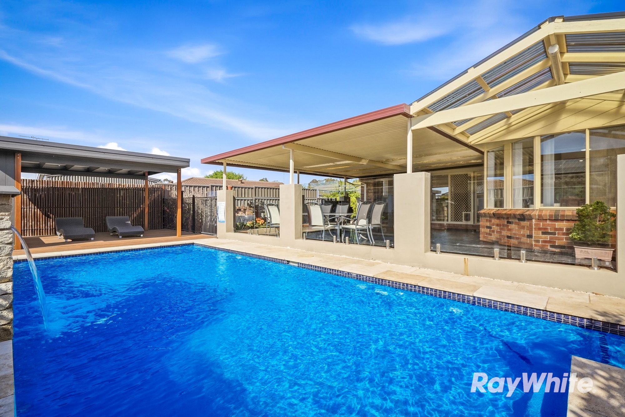 16 Fantail Crescent — photo 4 of 30