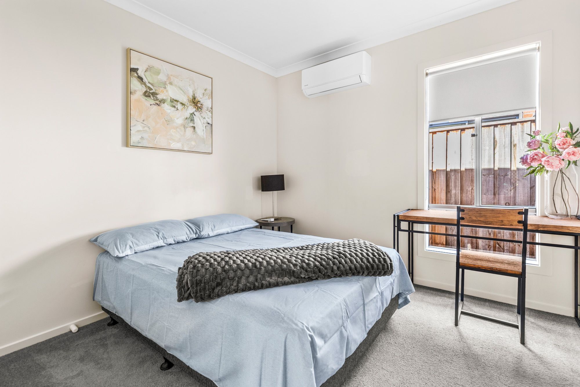 12 Fitzrovia Drive — photo 14 of 15