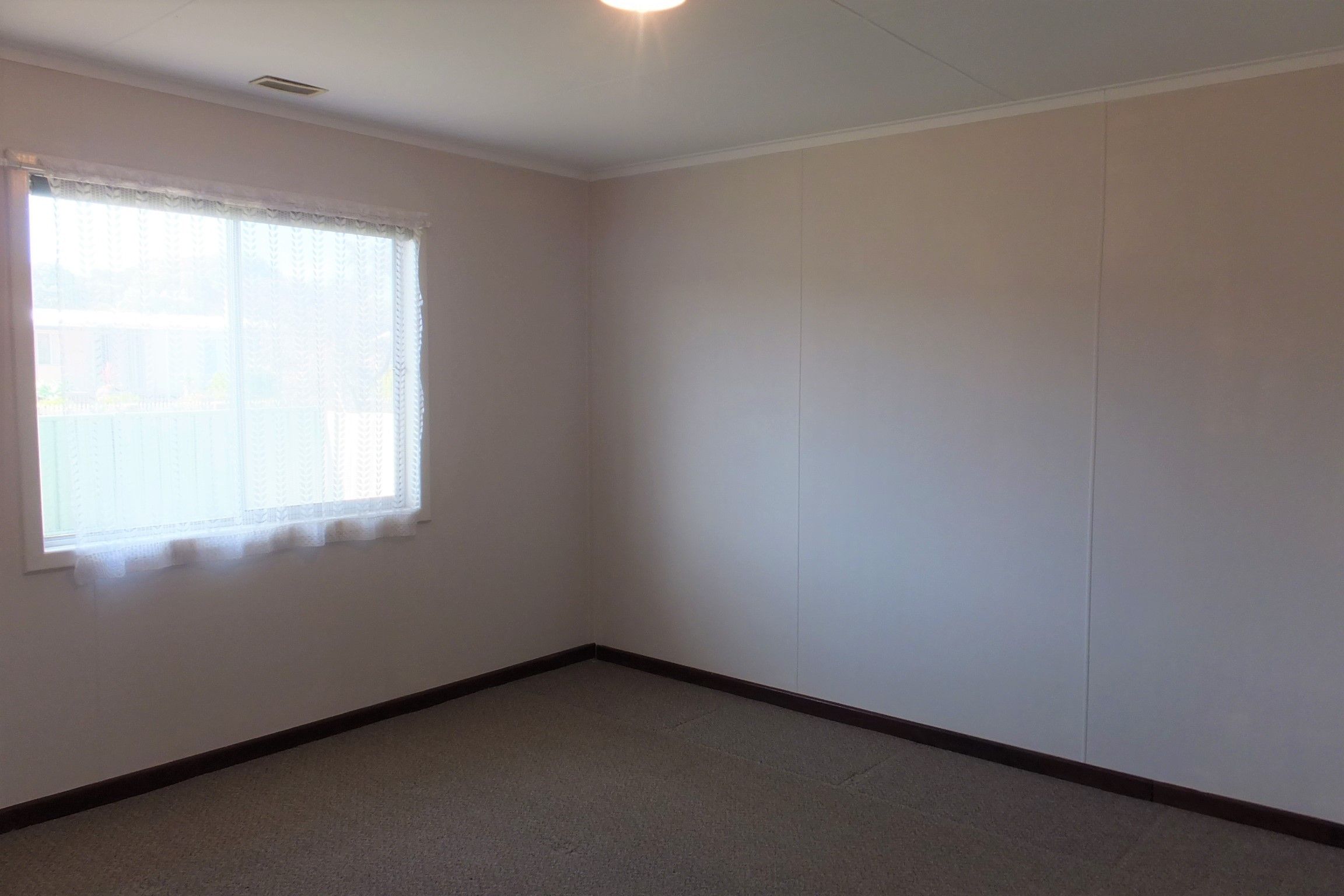 18 Flinders Street — photo 4 of 11