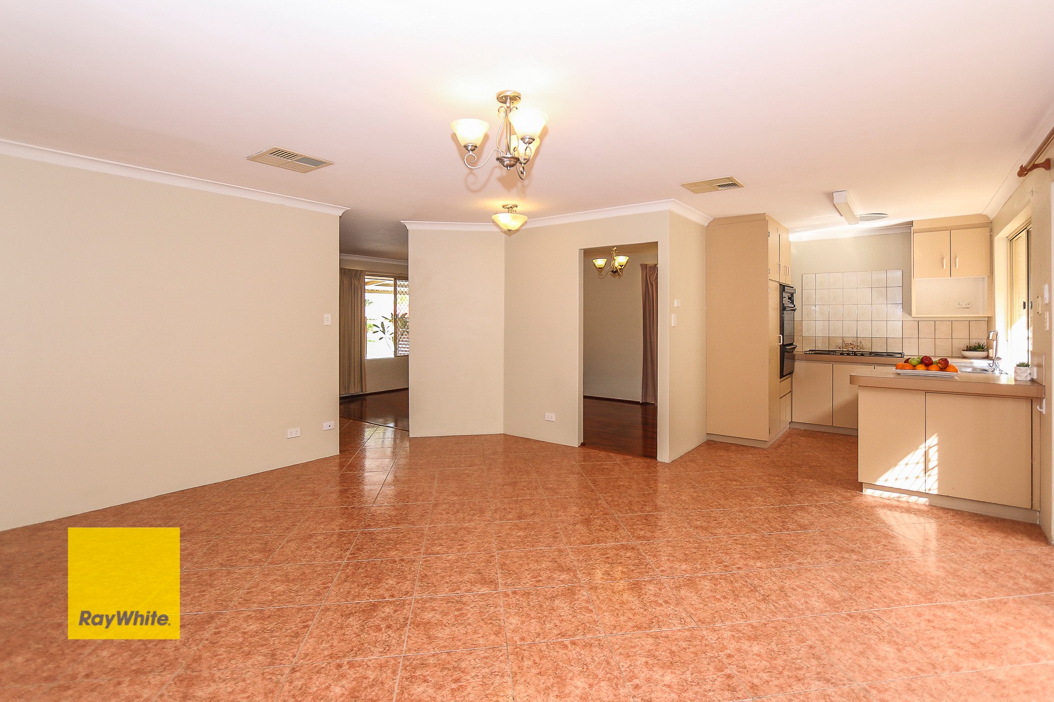 11 Teviot Place, Beechboro, WA 6063